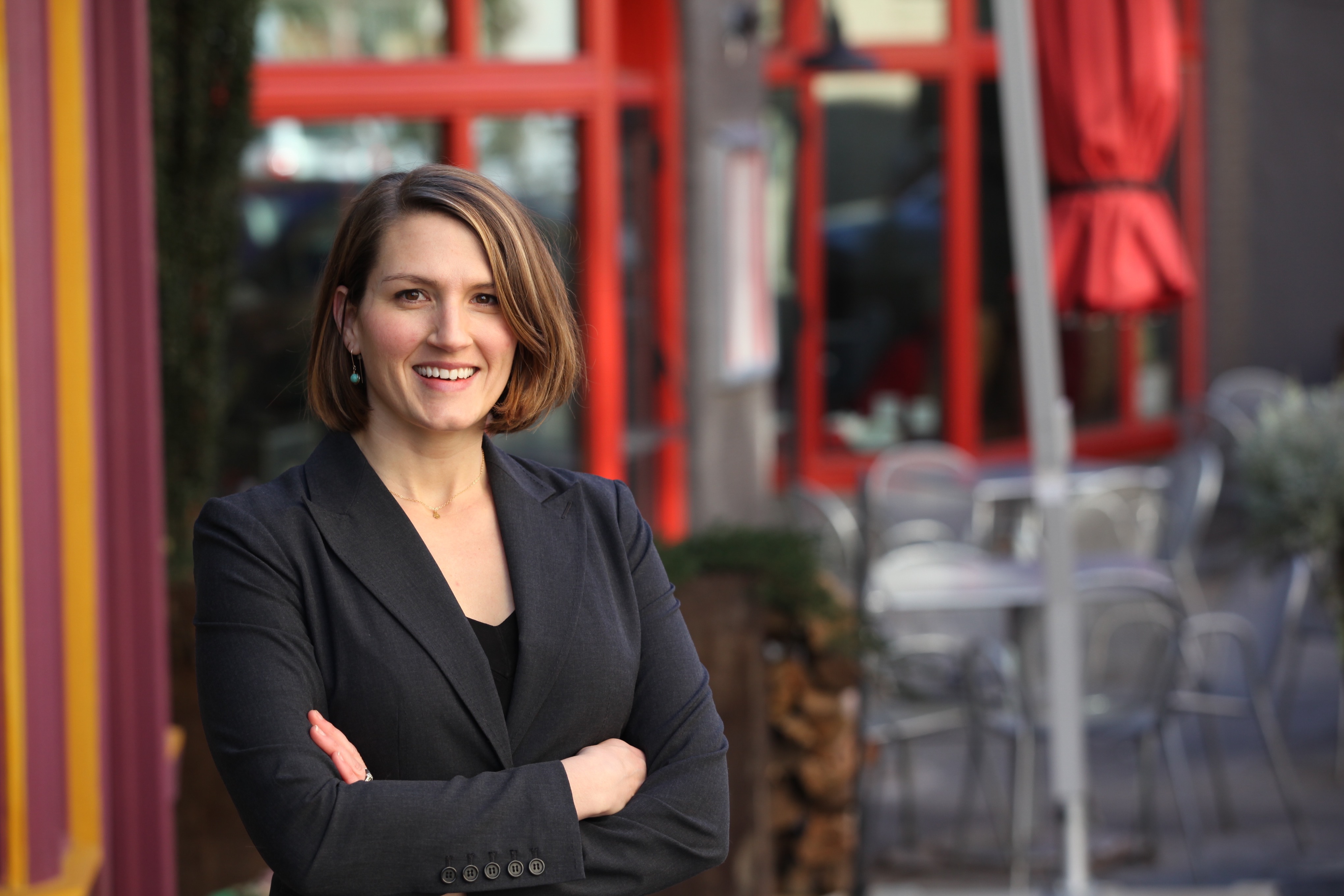 Jen Woodward, Broker, REALTOR logo