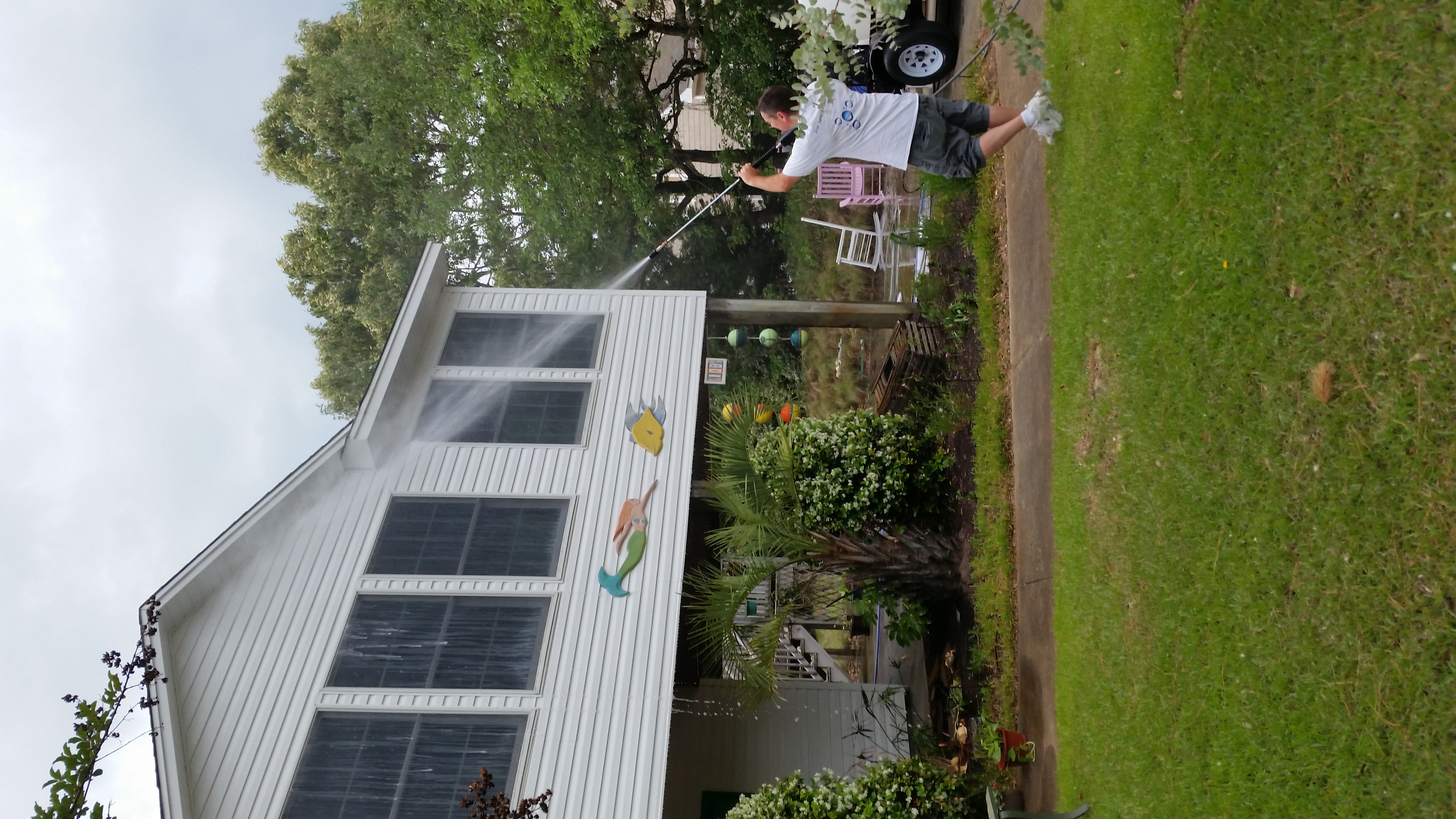 Just Spray It Power Washing LLC logo