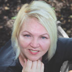 Amyzing Realtor logo