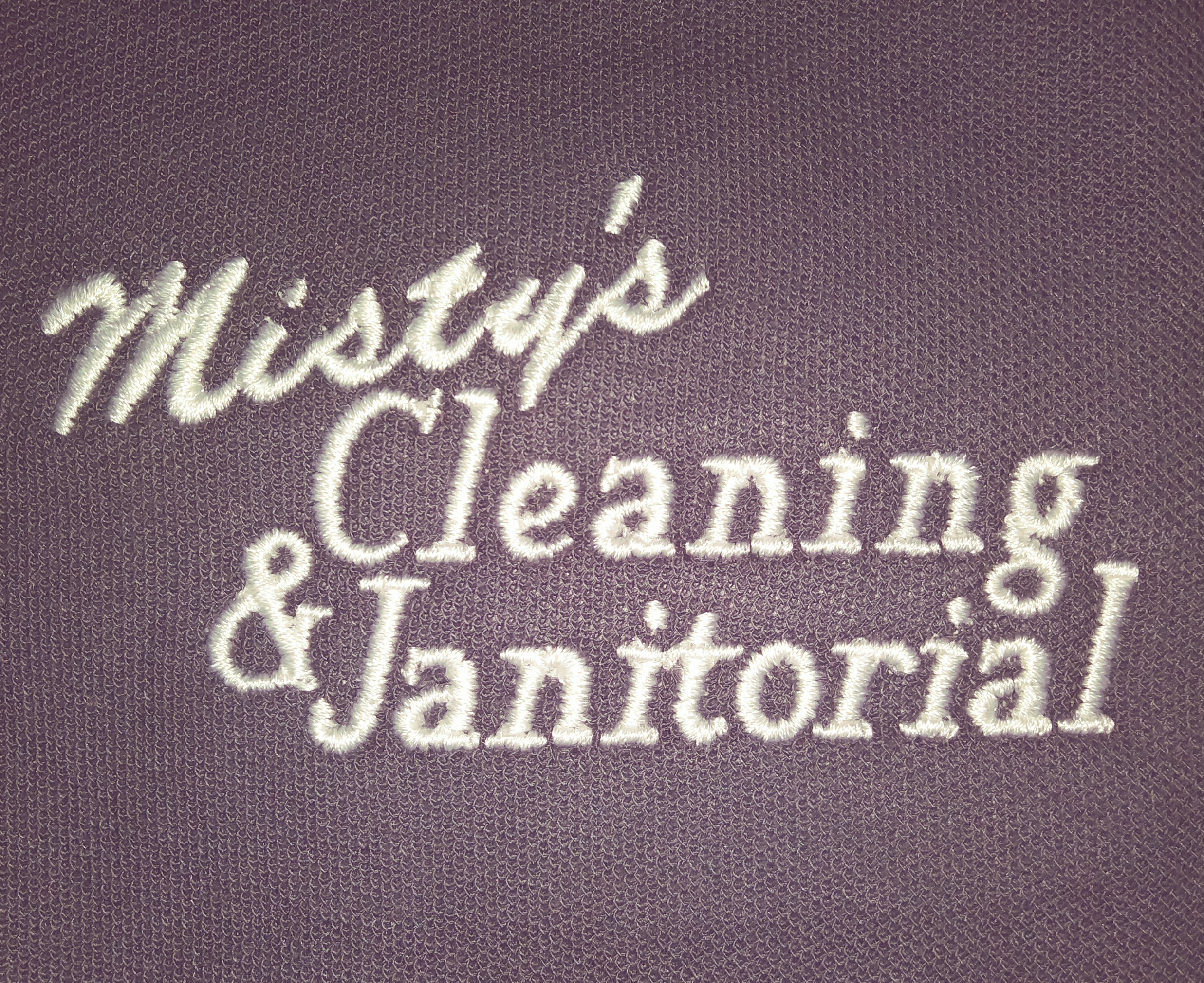 misty's cleaning & janitorial logo