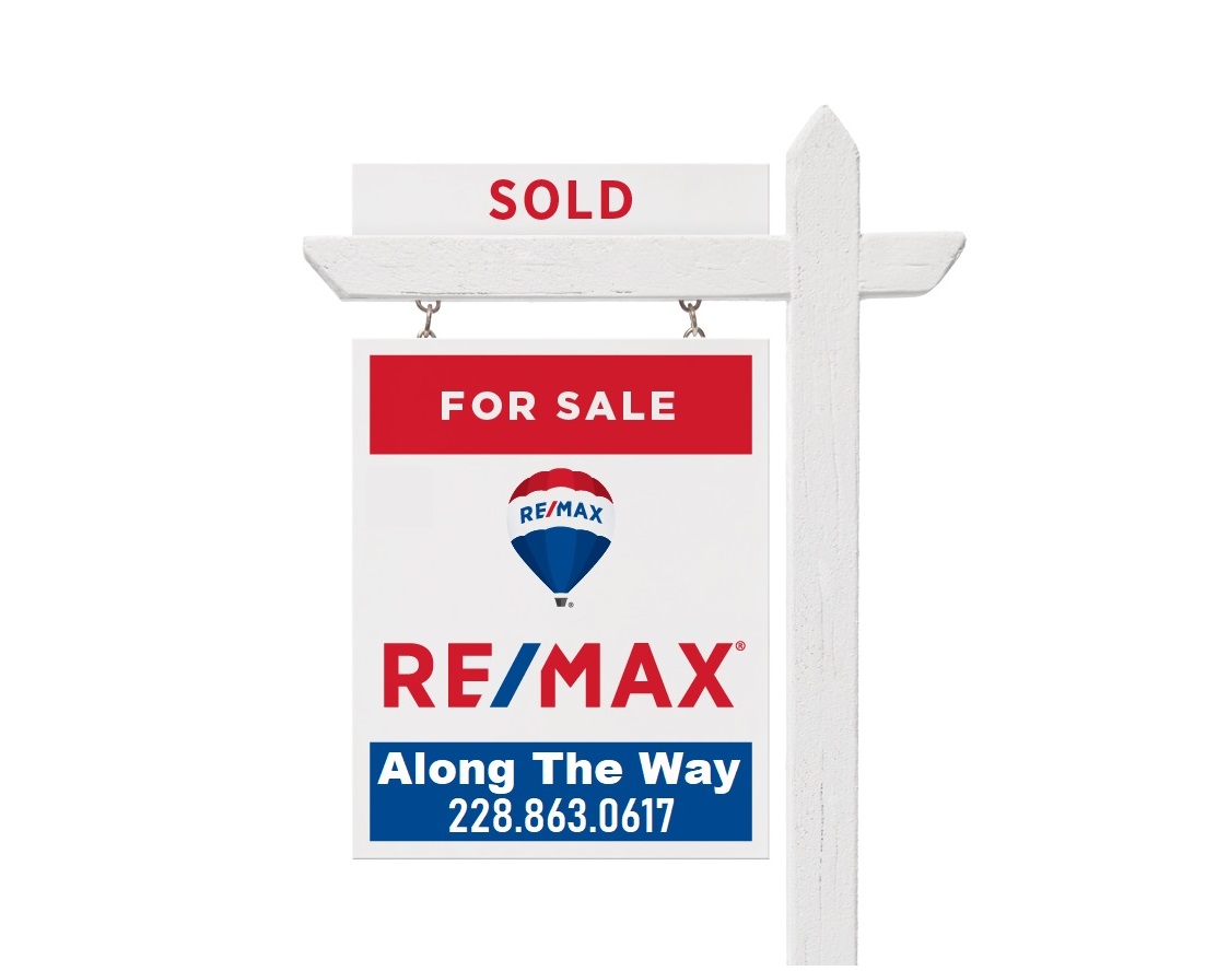 RE/MAX Along The Way logo