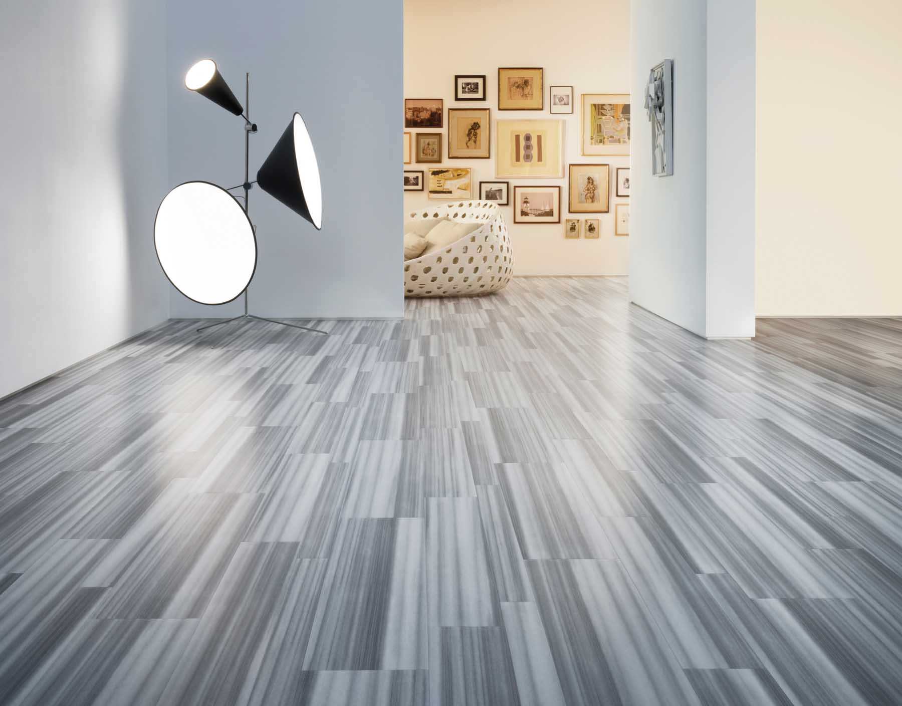 Euro Flooring LLC logo