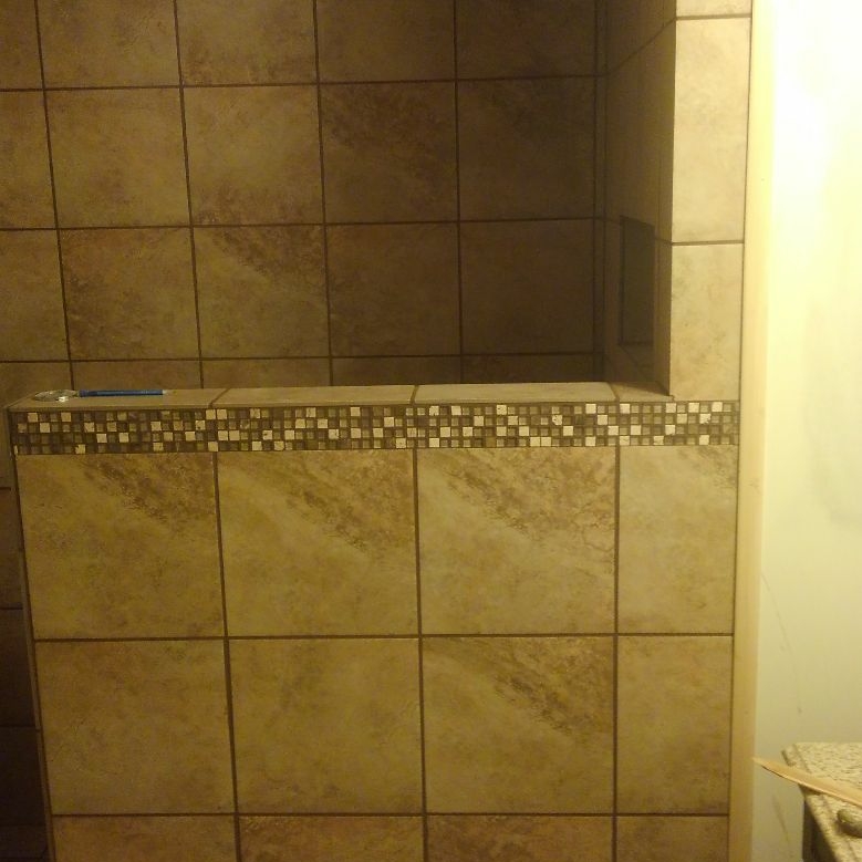 Scott's flooring & construction logo
