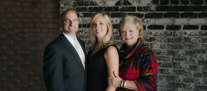 The Zachary-Tennant Team LLC logo