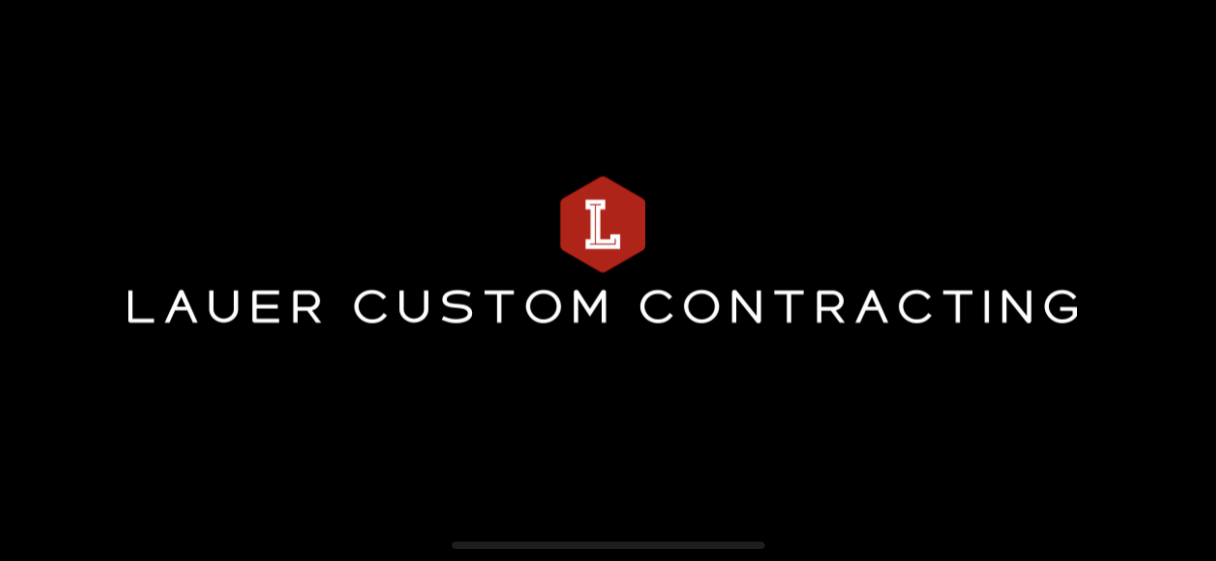 Lauer custom contracting logo
