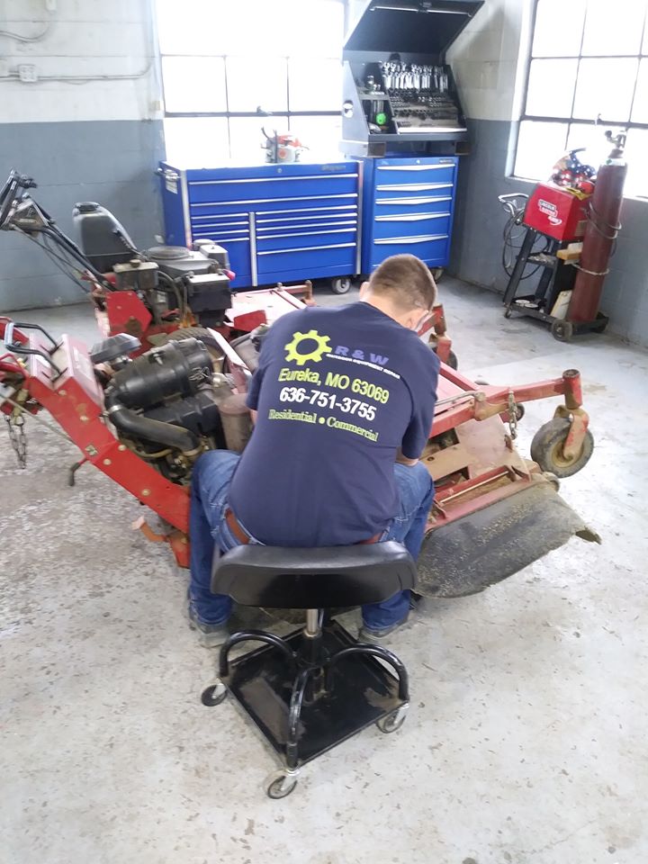 Avatar for R&W Outdoor Equipment Repair