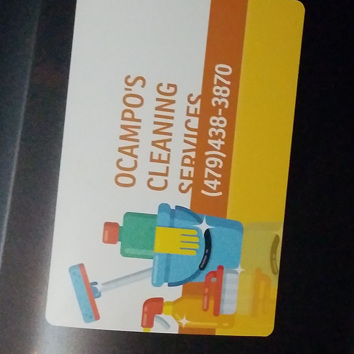OCAMPO'S CLEANING SERVICES logo