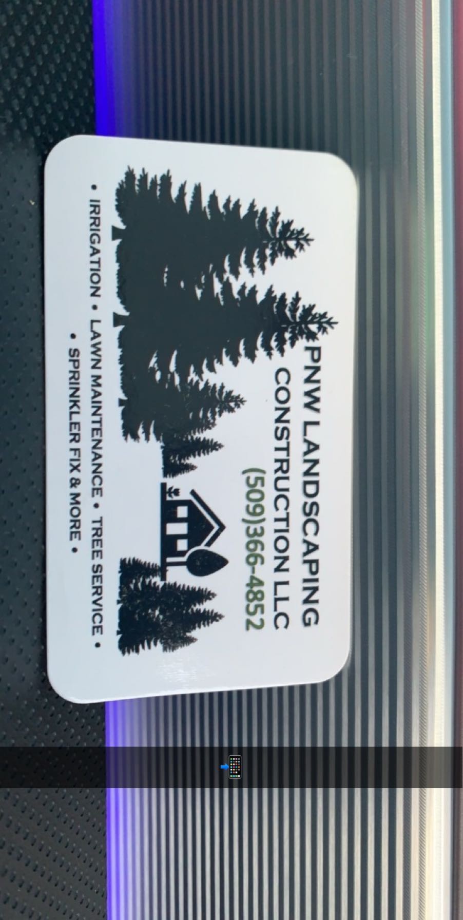 PNW LANDSCAPING CONSTRUCTION LLC logo
