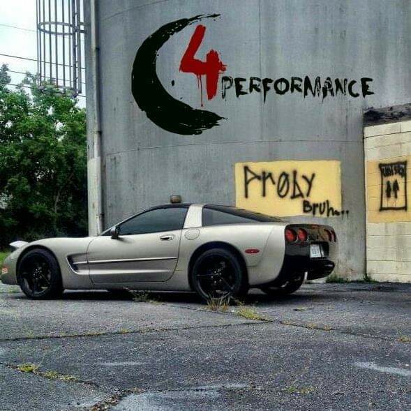 C4 performance logo