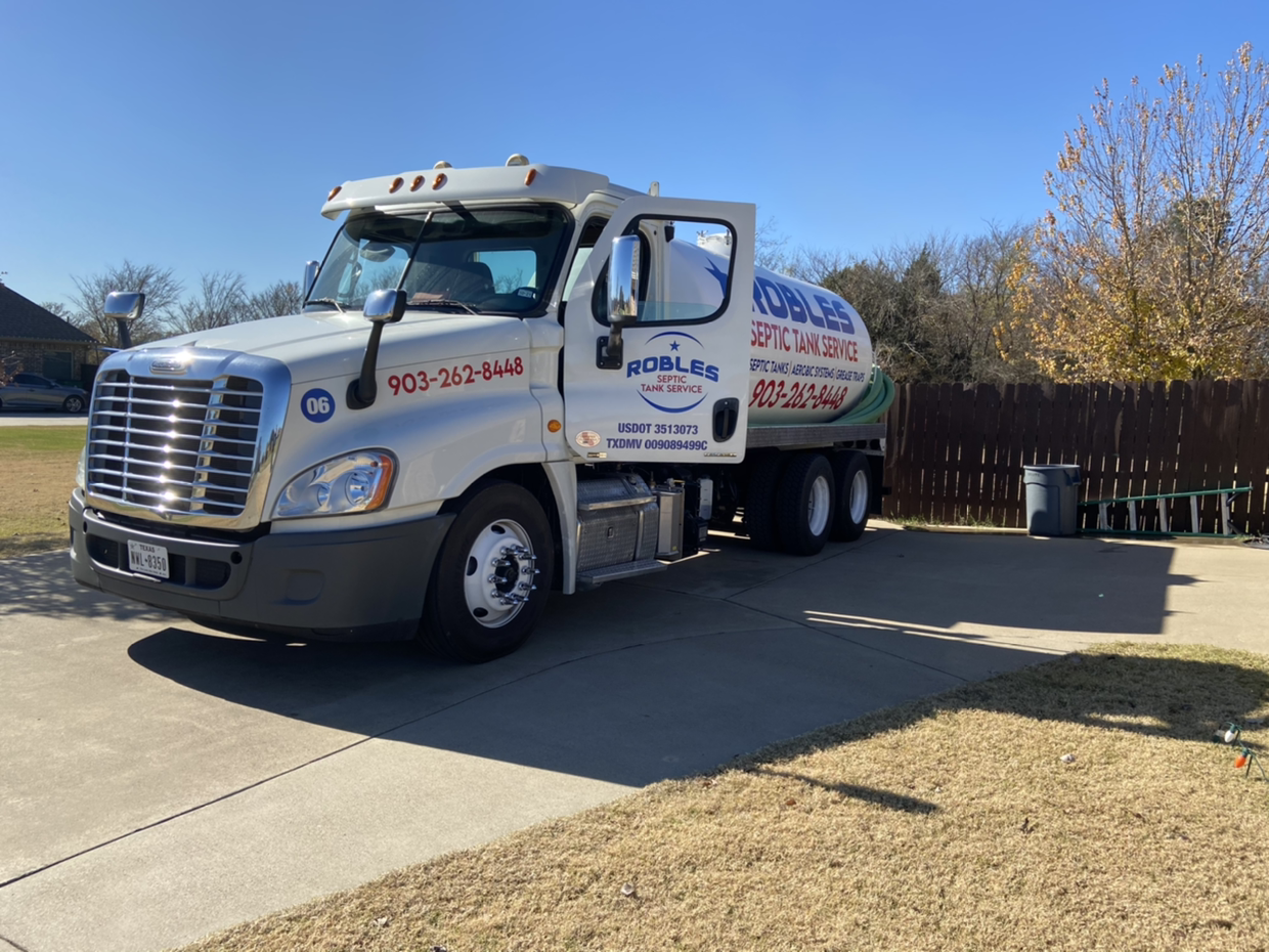 Avatar for Robles Septic Tank Svc