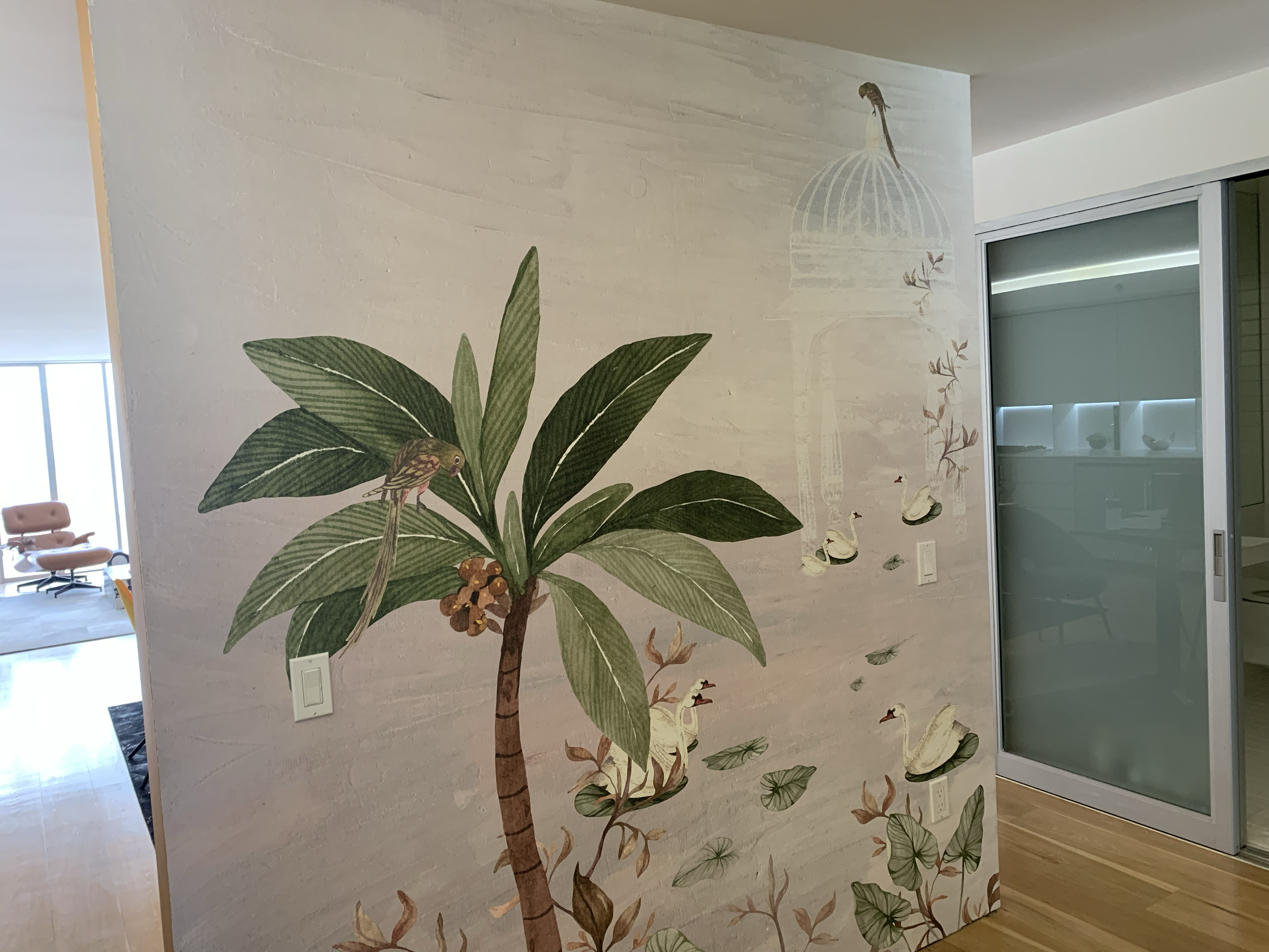 Mural Wall Papering logo