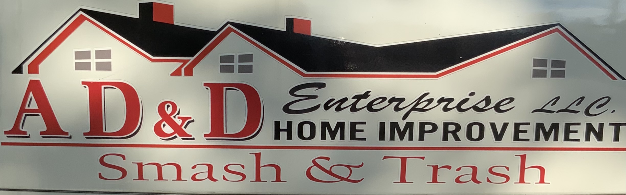 Smash & Trash logo