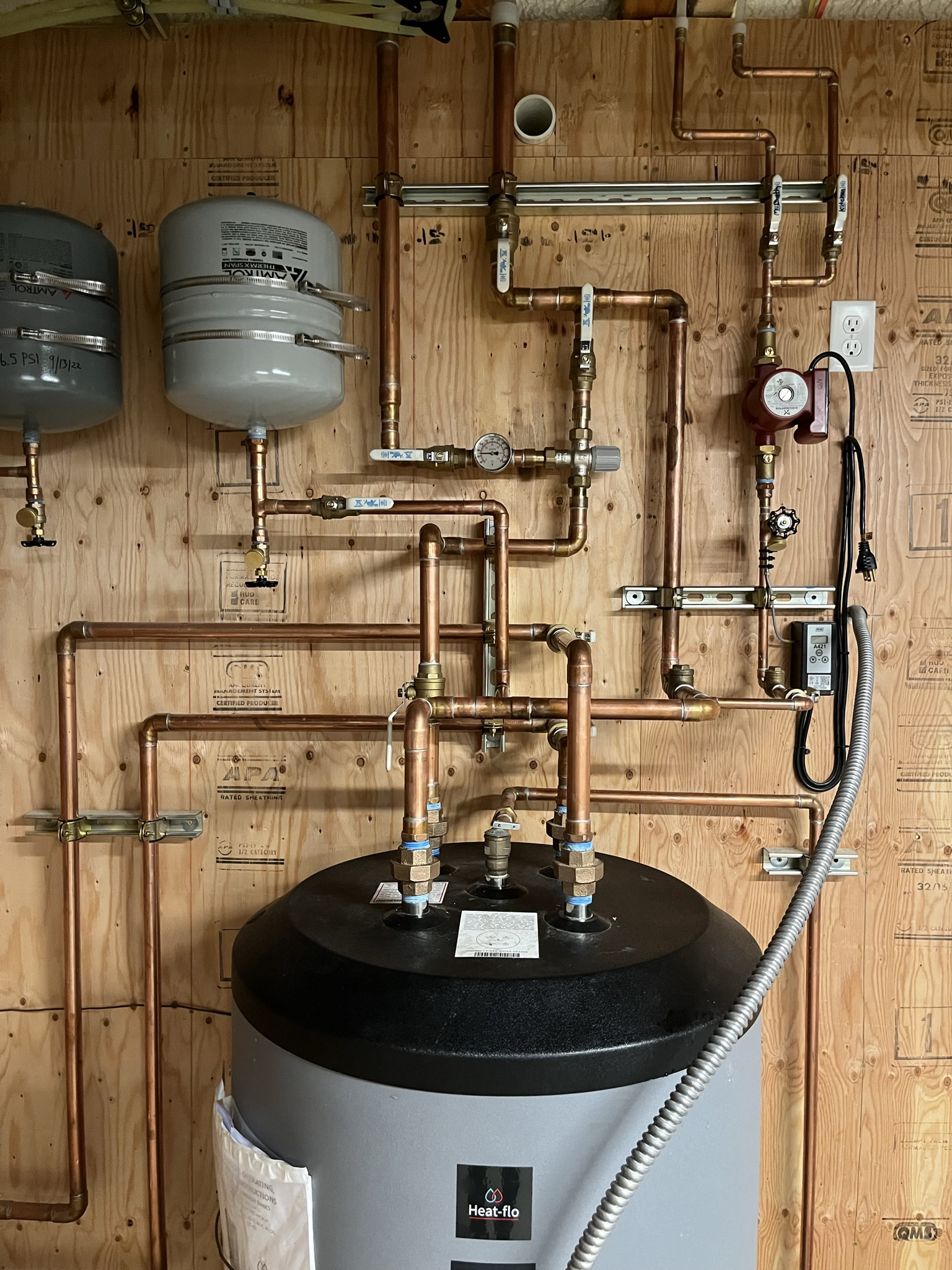 NAV Plumbing logo