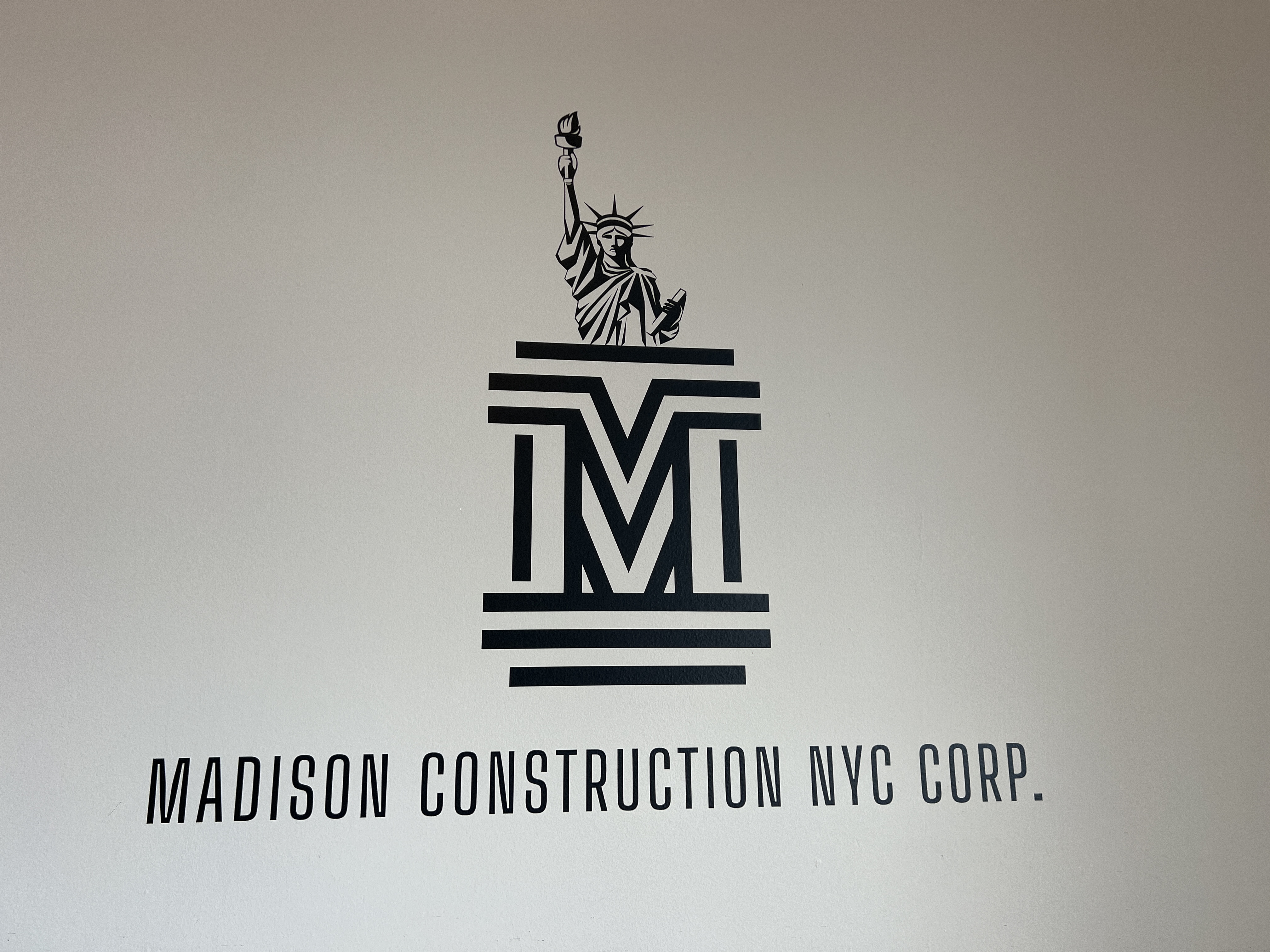 Madison Construction logo