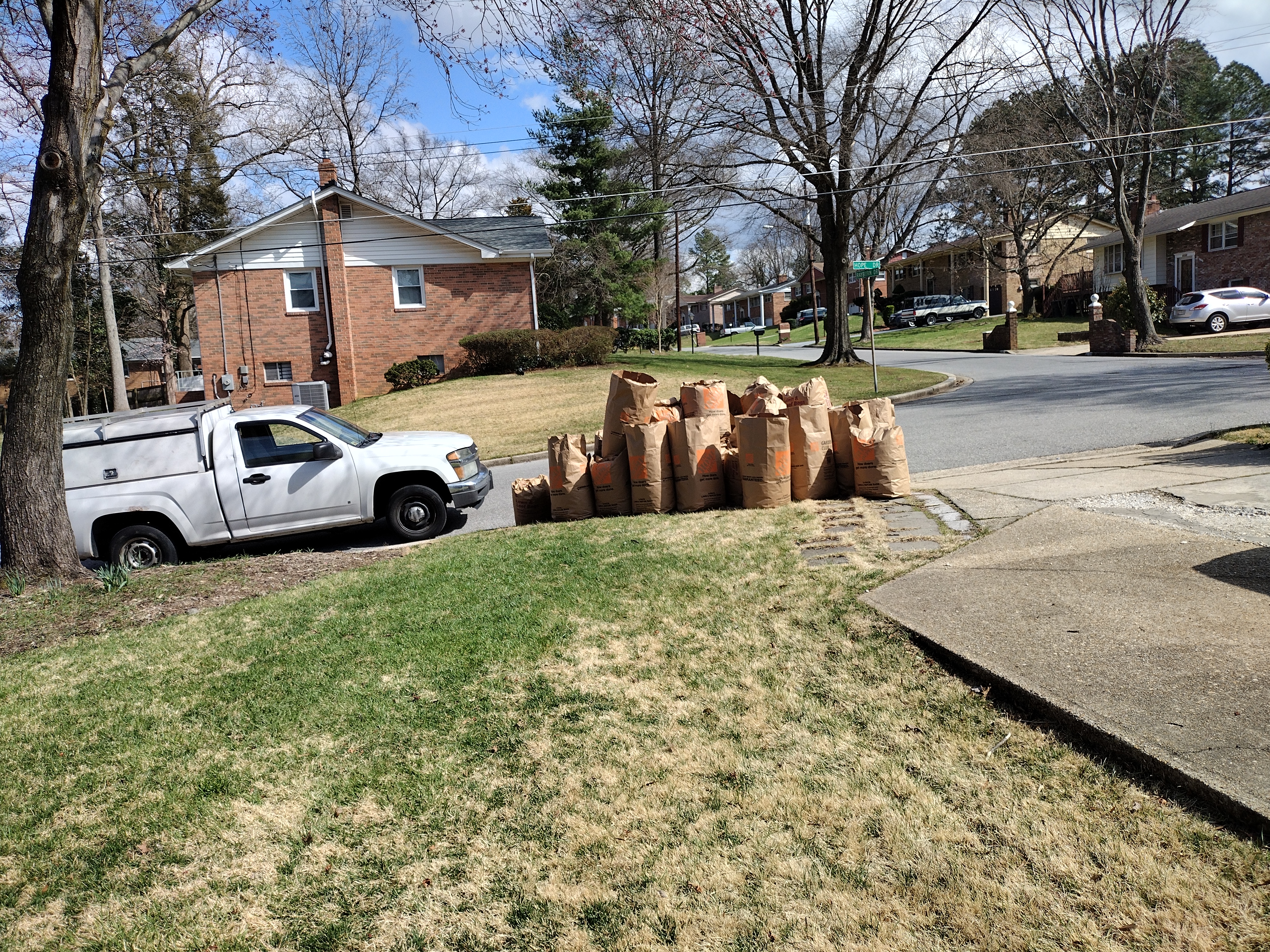 Avatar for lawncareanddeliveryservicesllc