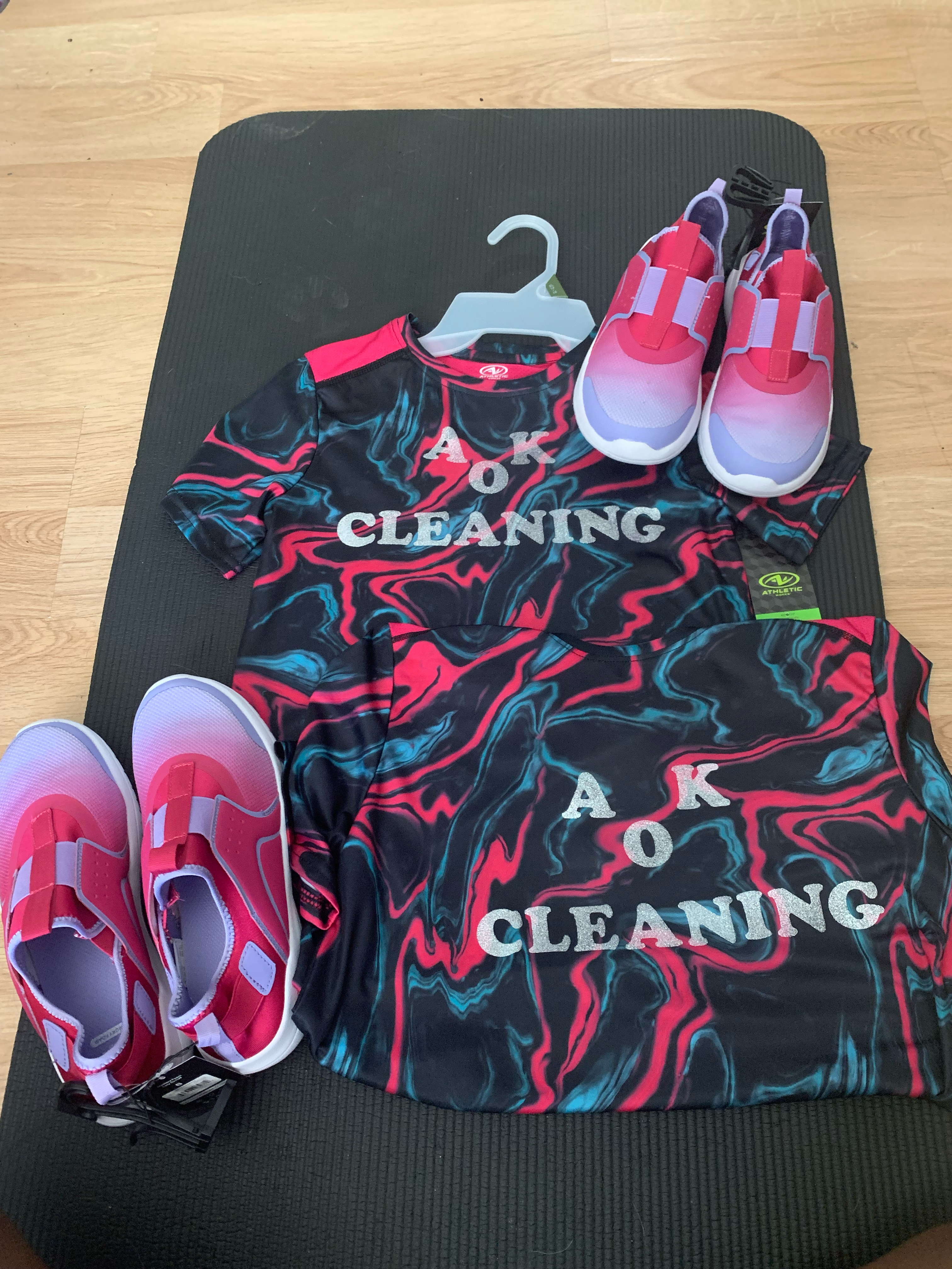 A o K cleaning logo