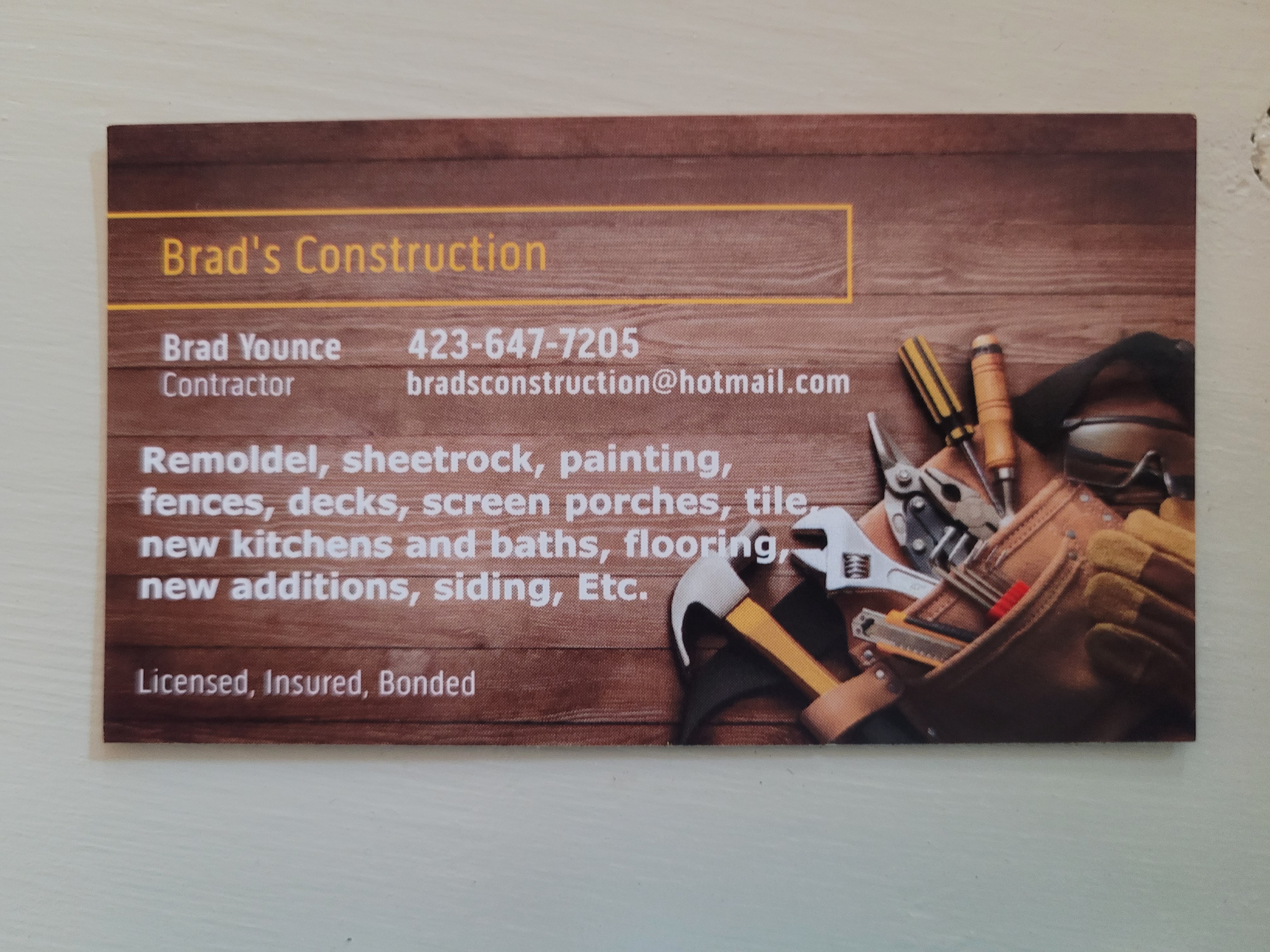 Brad's Construction logo