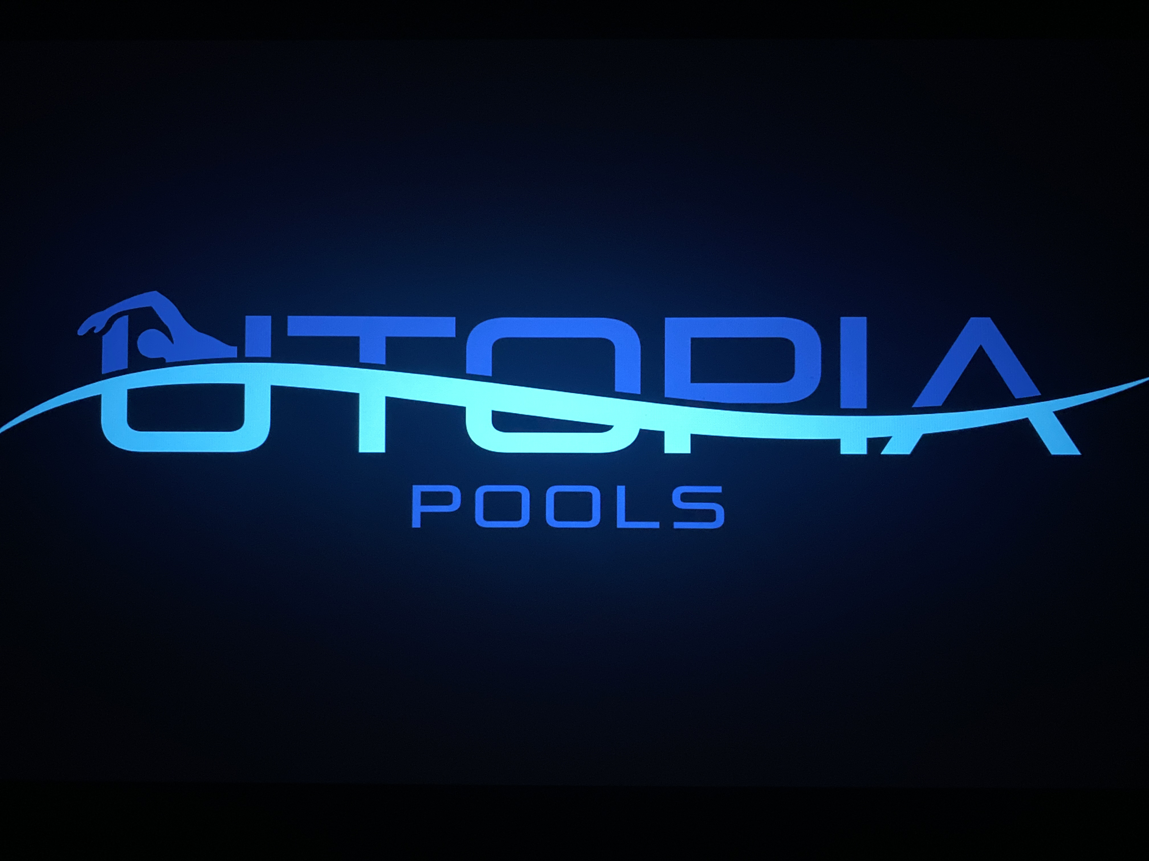 Utopia Pools LLC logo