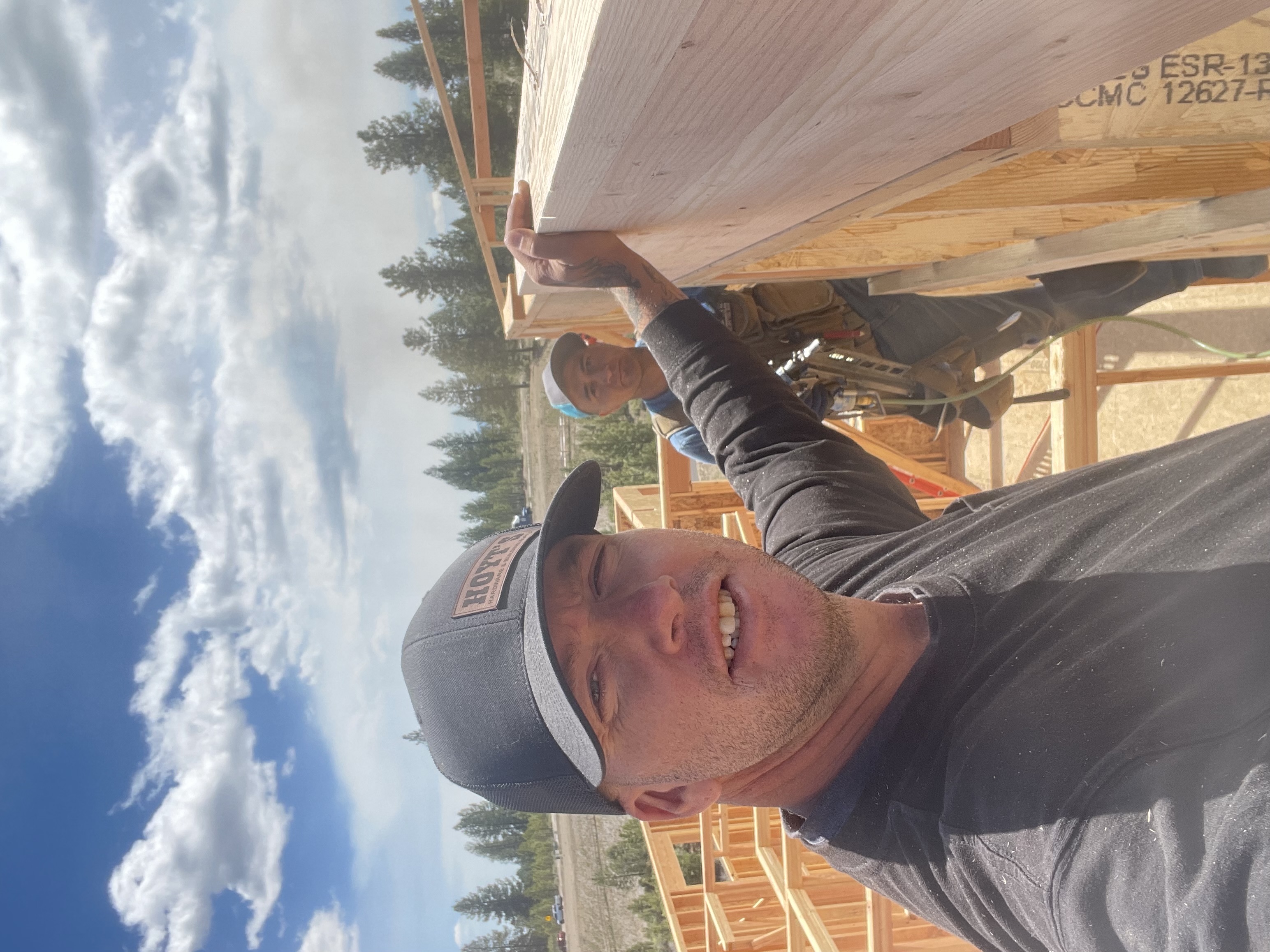 Nathan Elledge Construction logo