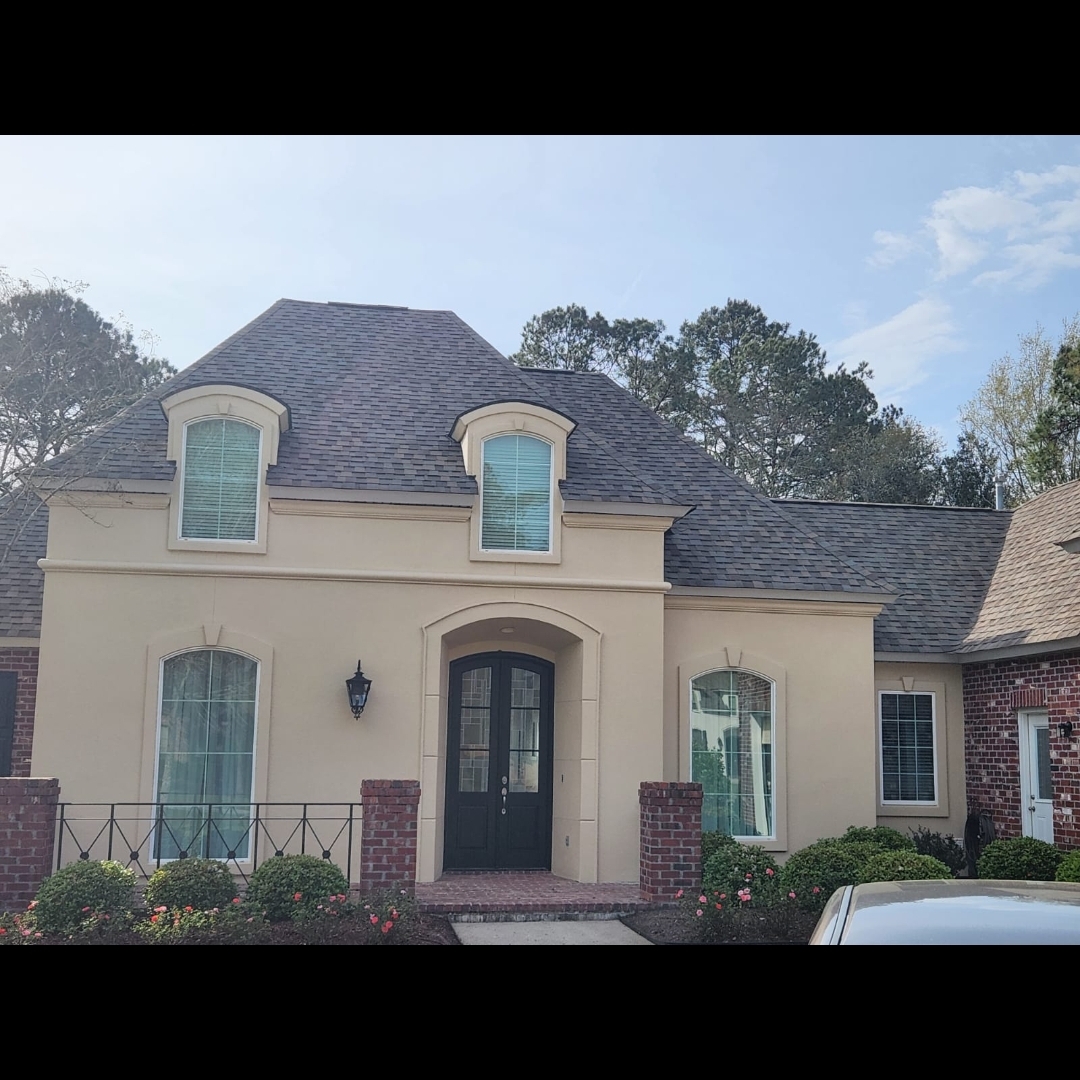 SALINAS REMODELING INTERIOR AND EXTERIOR PAINT LLC logo