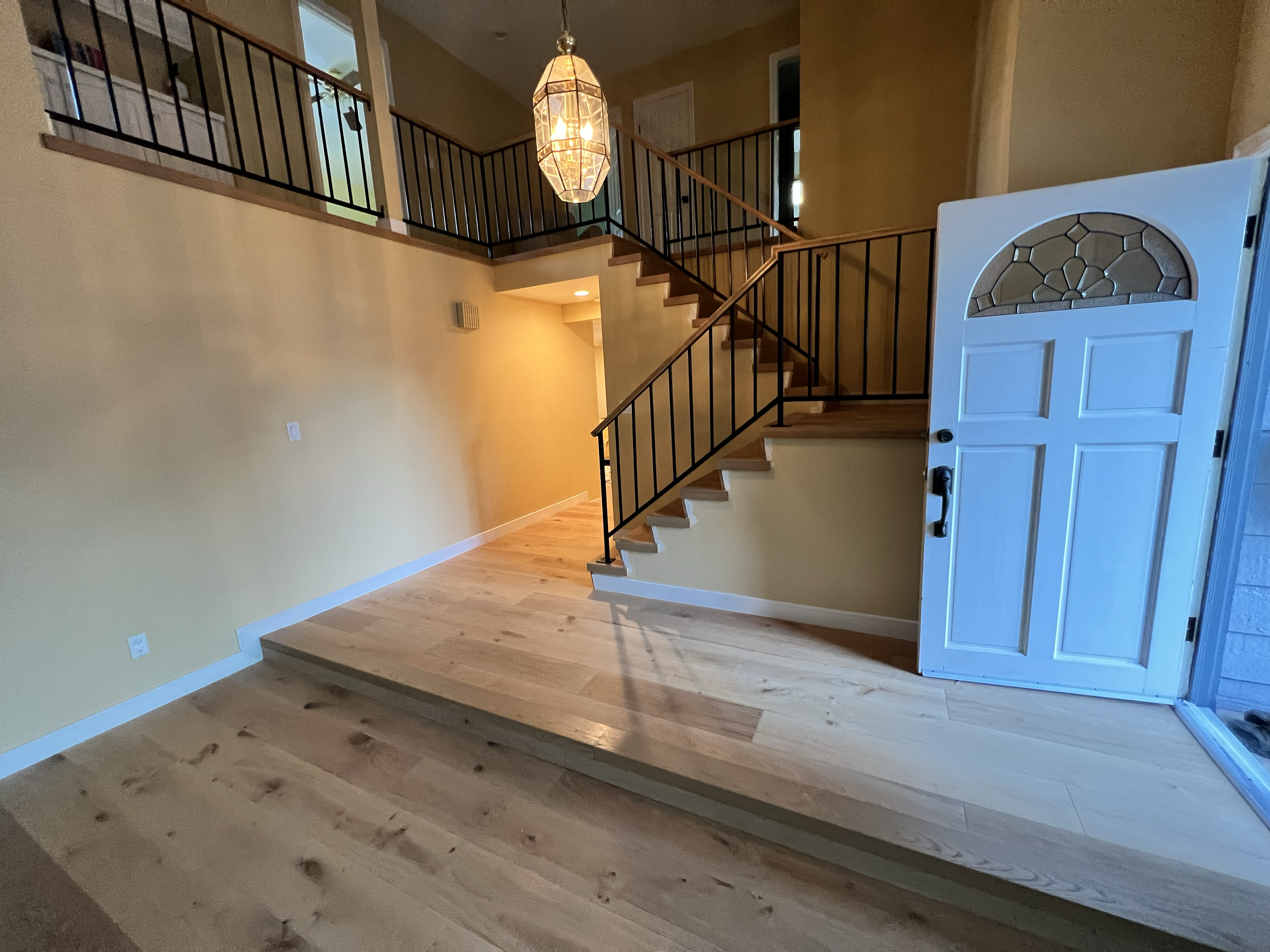 E.S_harwood_floor logo