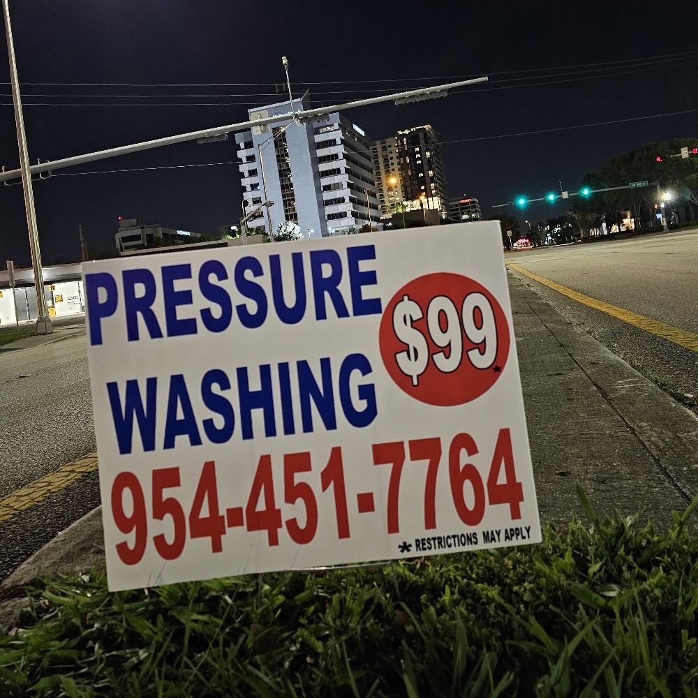 Logo for USA SPLASH PRESSURE WASHING