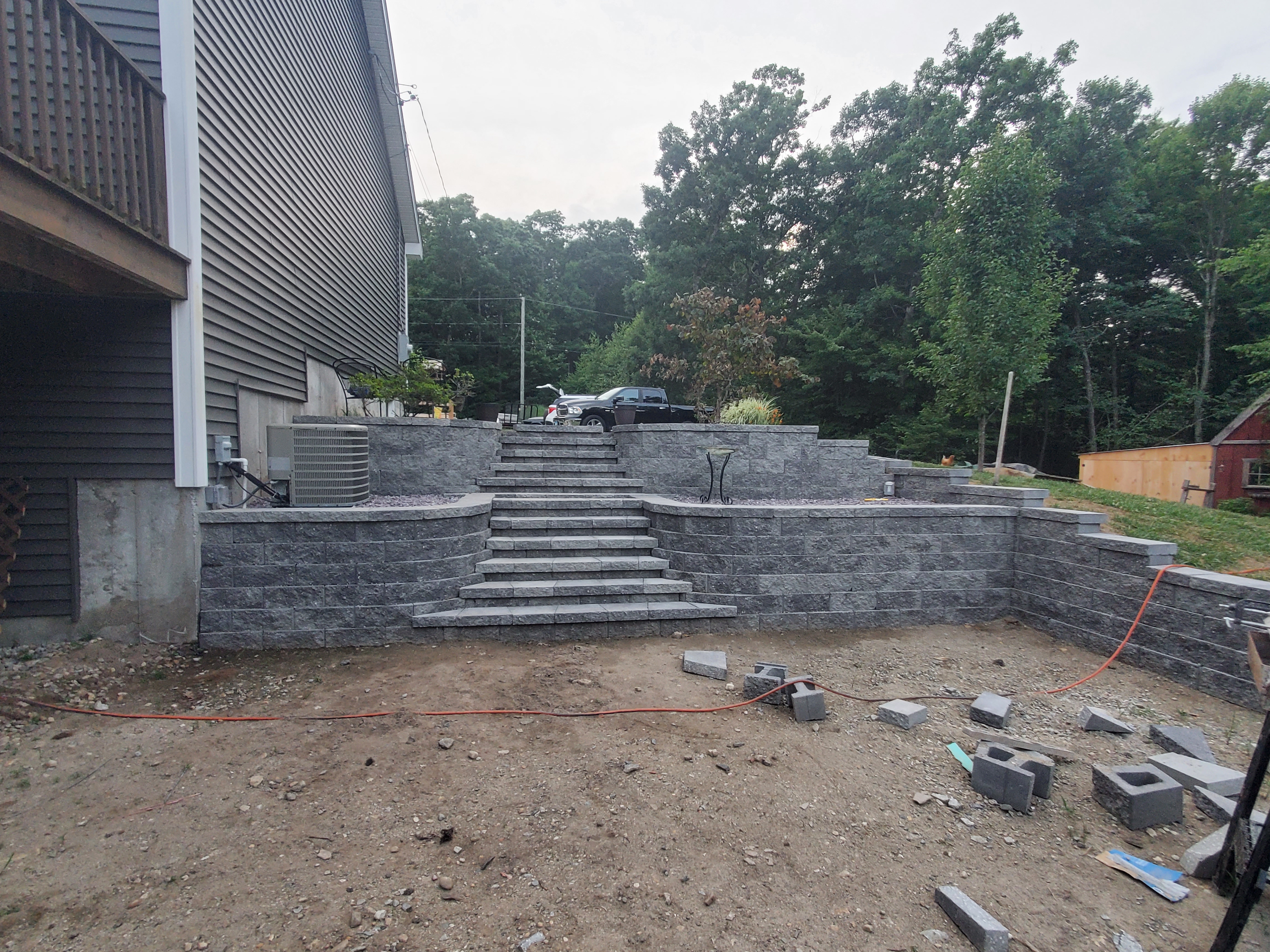 Elite masonry and hardscapes llc logo