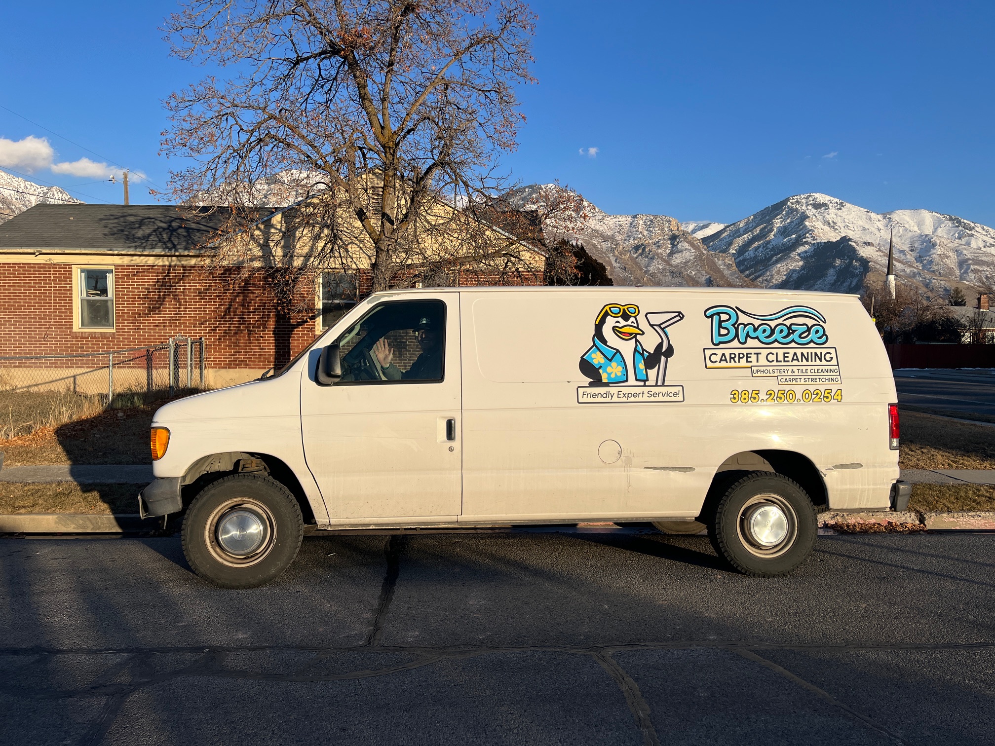 Breeze Cleaning logo