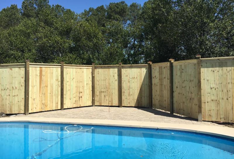 Custom Fence logo