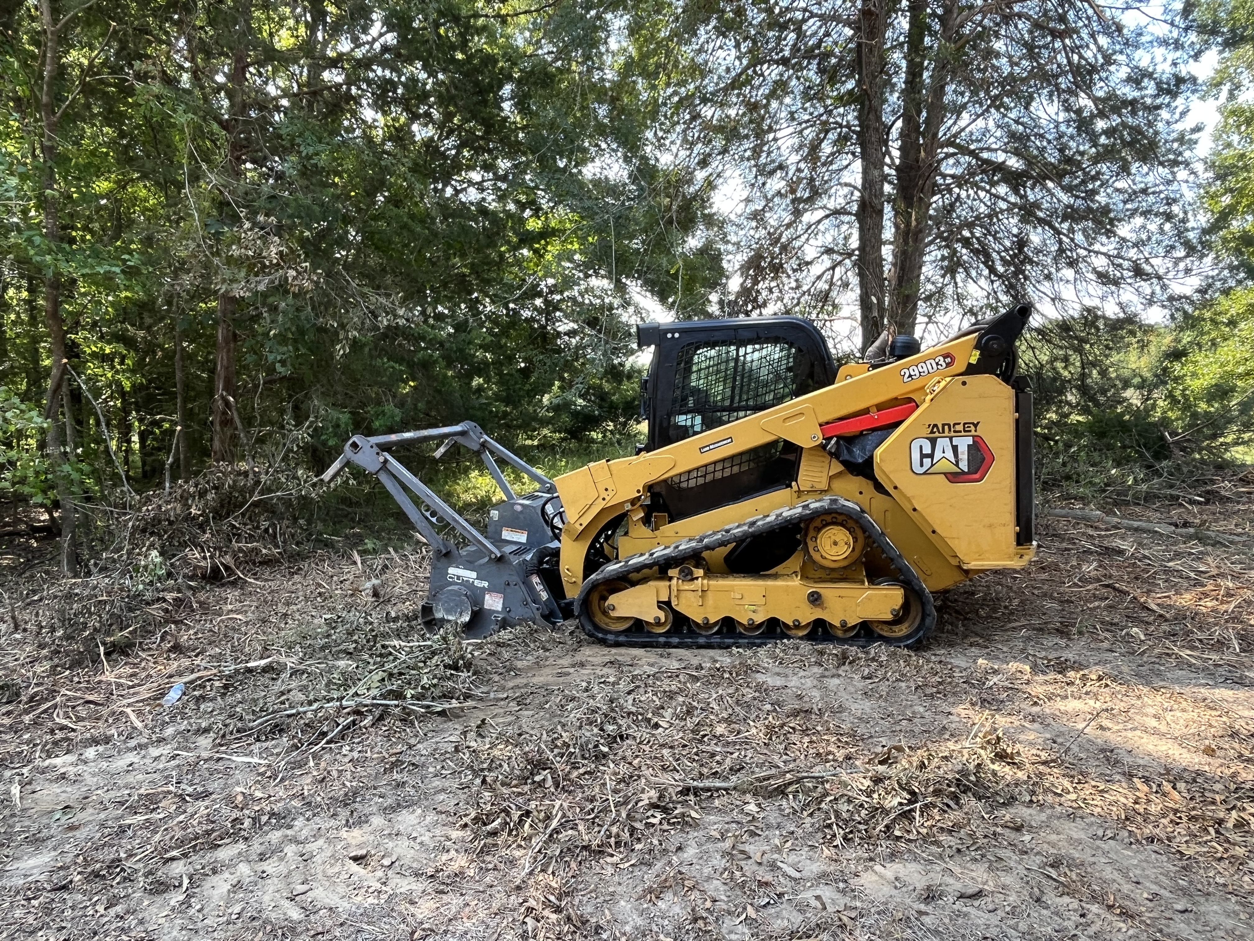 Robertsons Tree Service and Vegetation Management logo