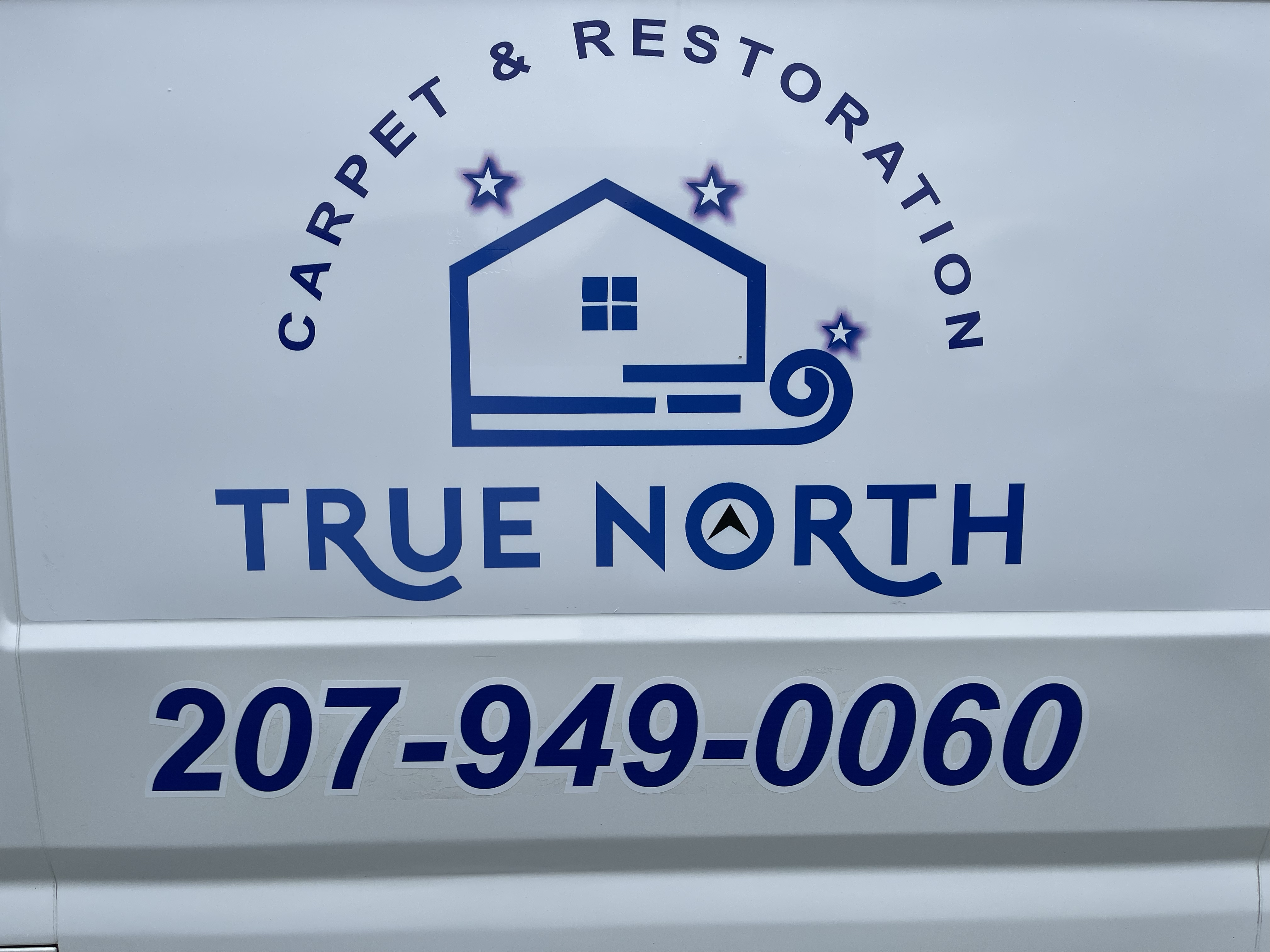 True north carpet and restoration logo