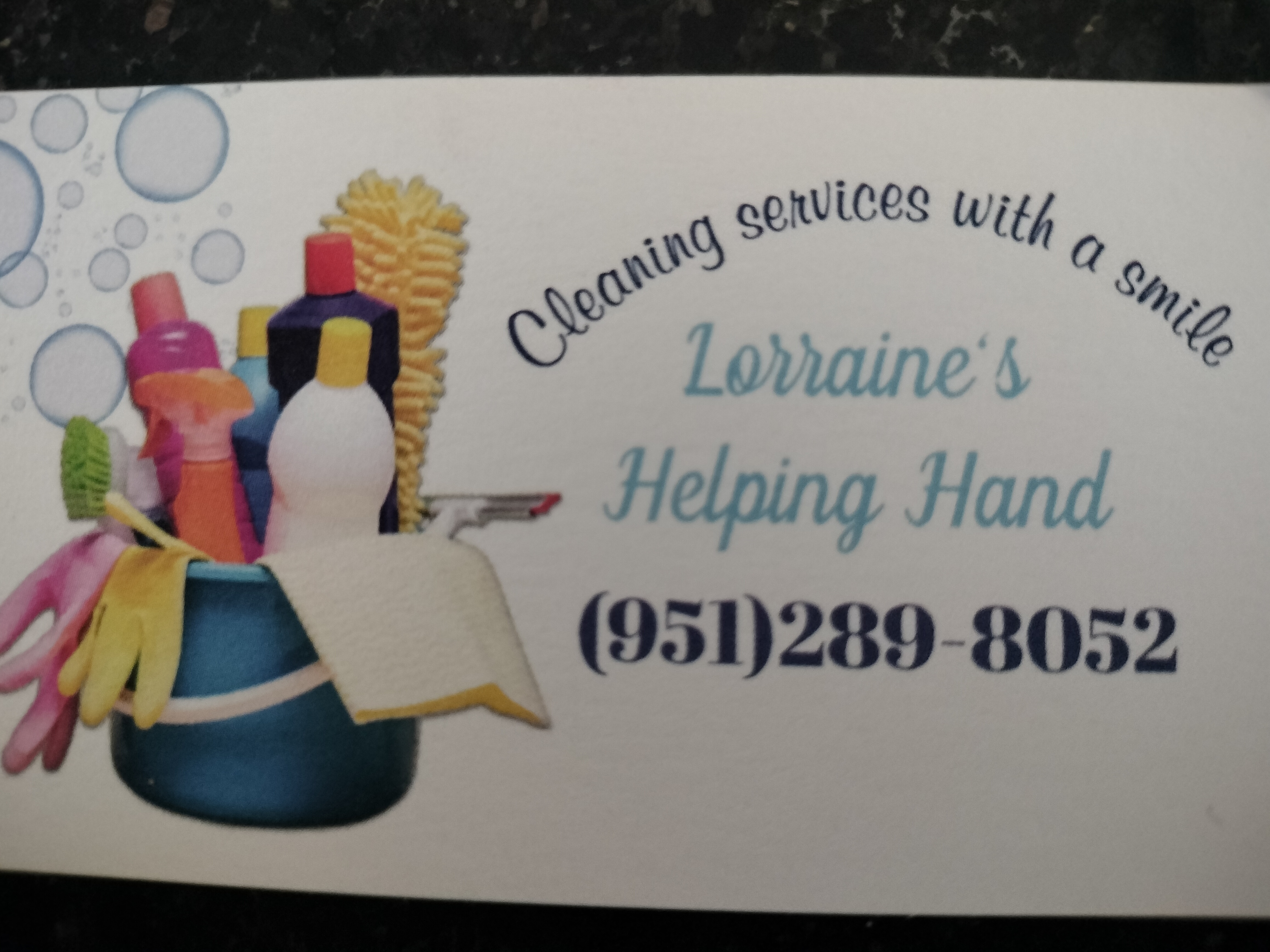 Lorraine's Helping Hand logo