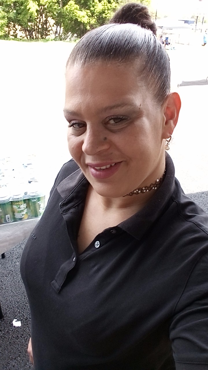 Yomaras bartender and cleaning services logo