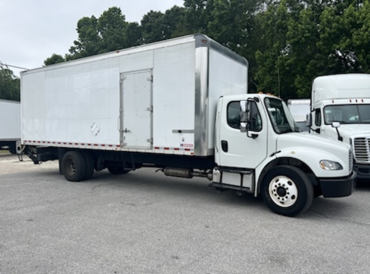 CW & MP TRUCKING LLC logo