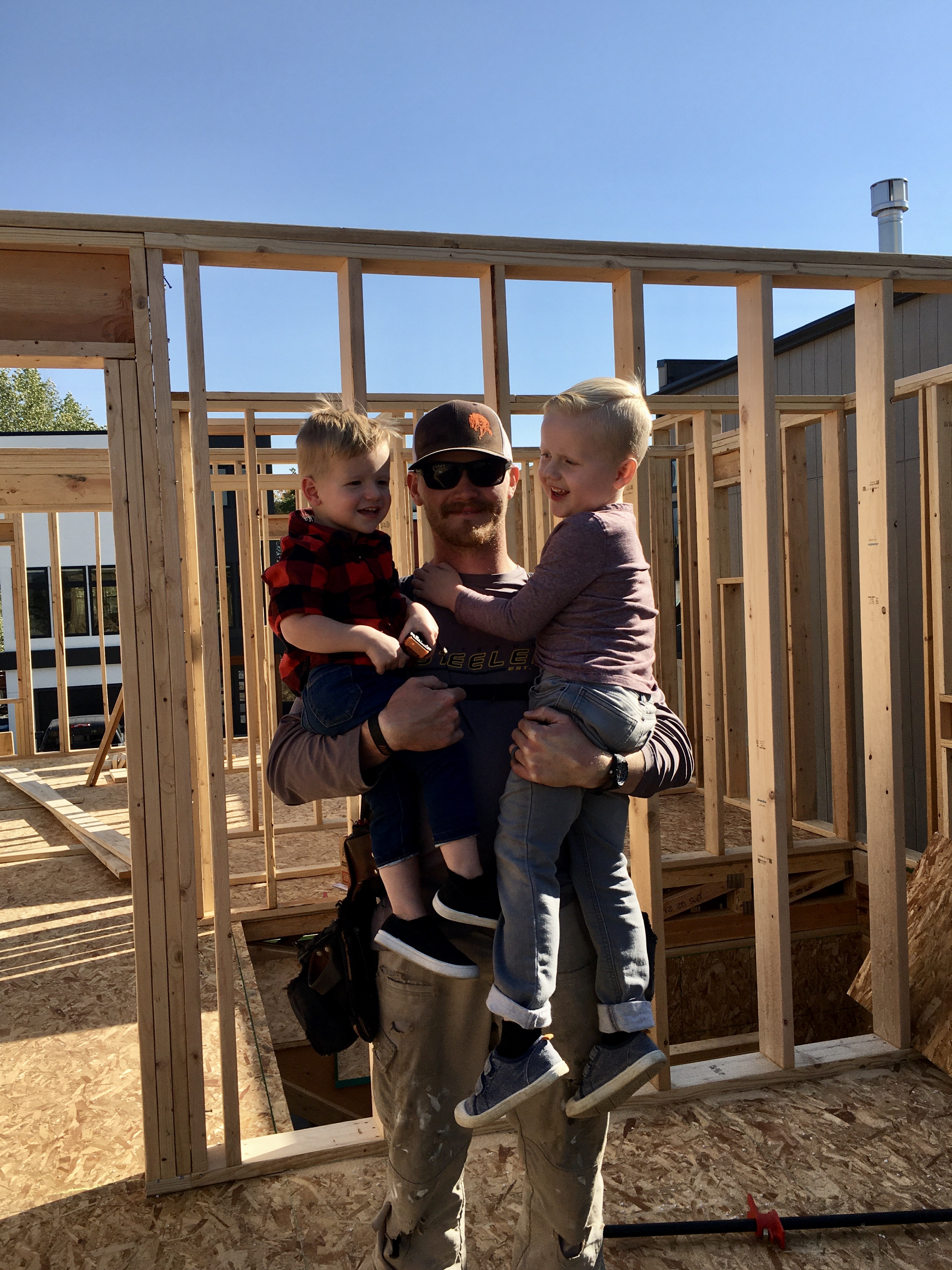 Tyler Stenberg Construction logo
