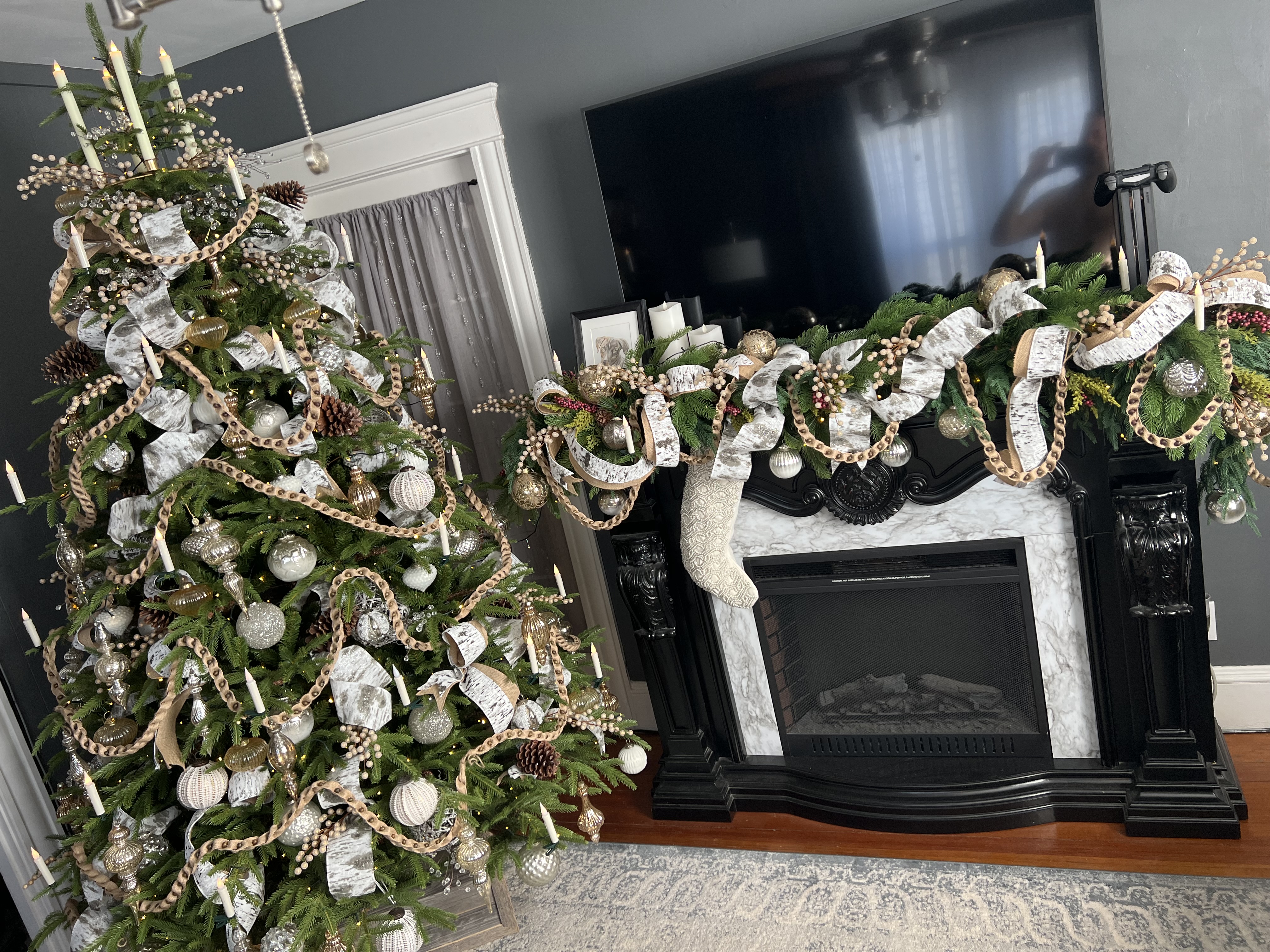St. Nicholas Decor & More logo