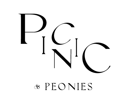 Picnic & Peonies logo