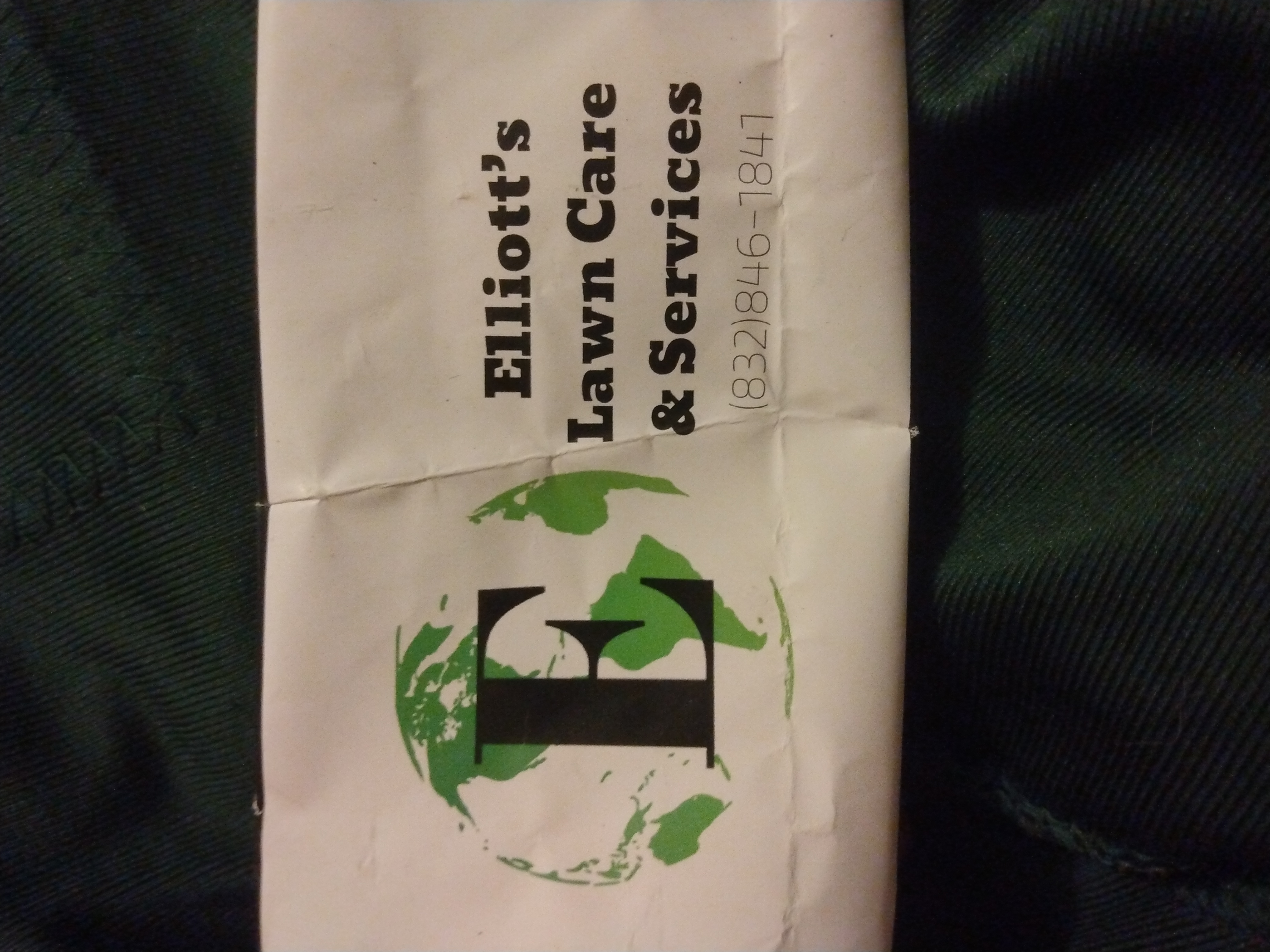 Elliots Landscaping logo