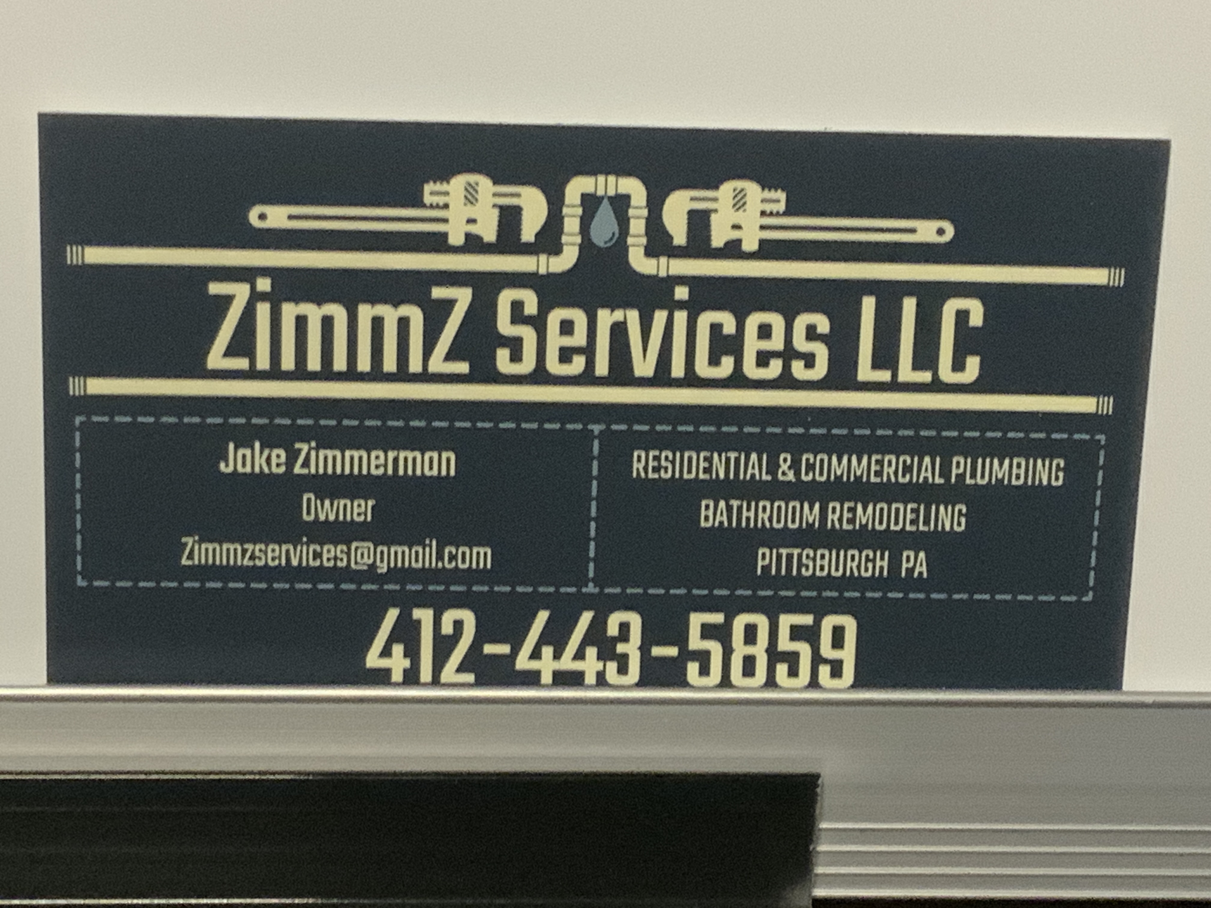 ZimmZ Services LLC logo