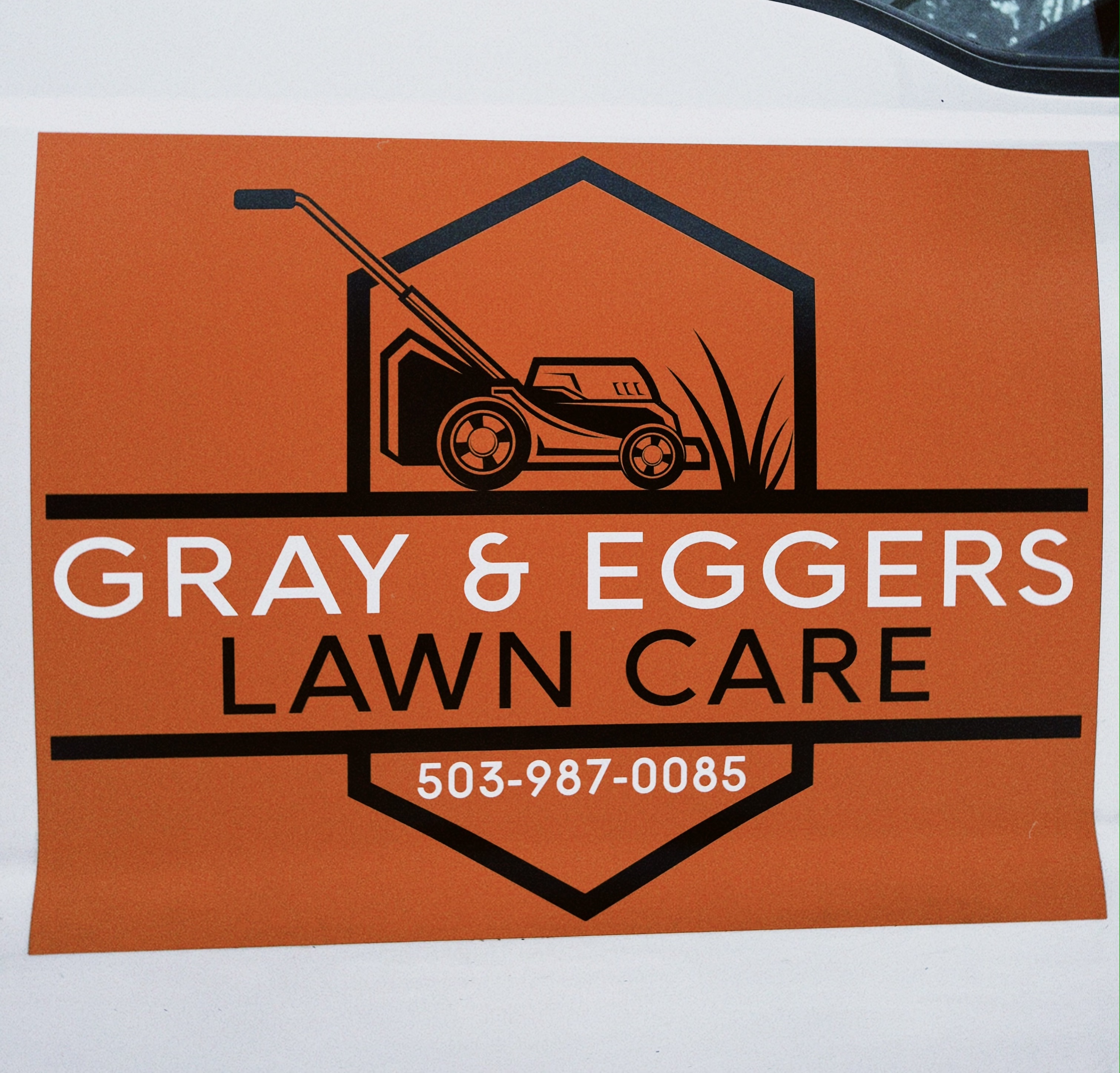 Gray & Eggers Lawn Care LLC logo
