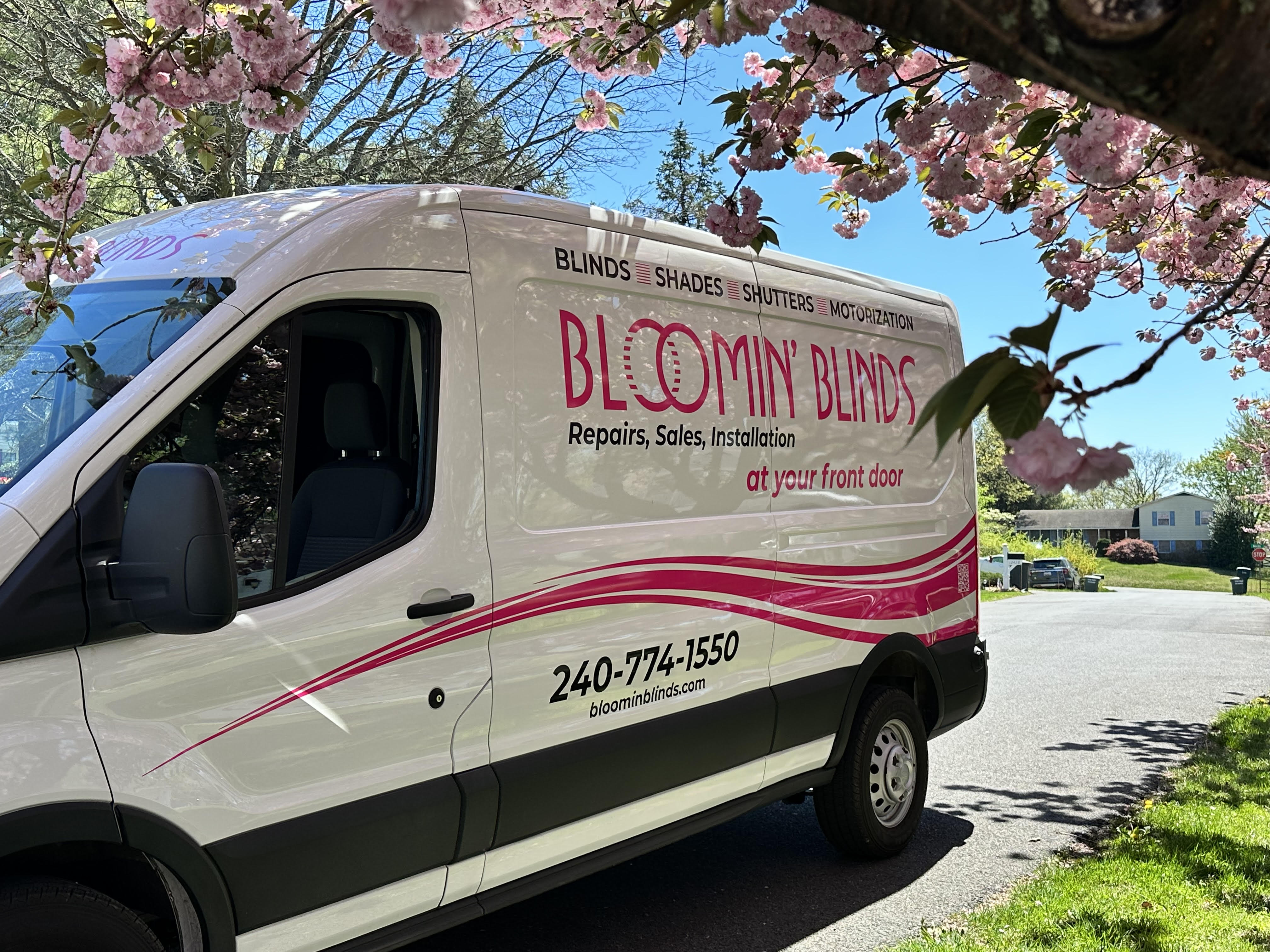 Bloomin' Blinds logo