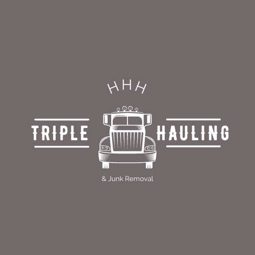 Triple H Hauling logo