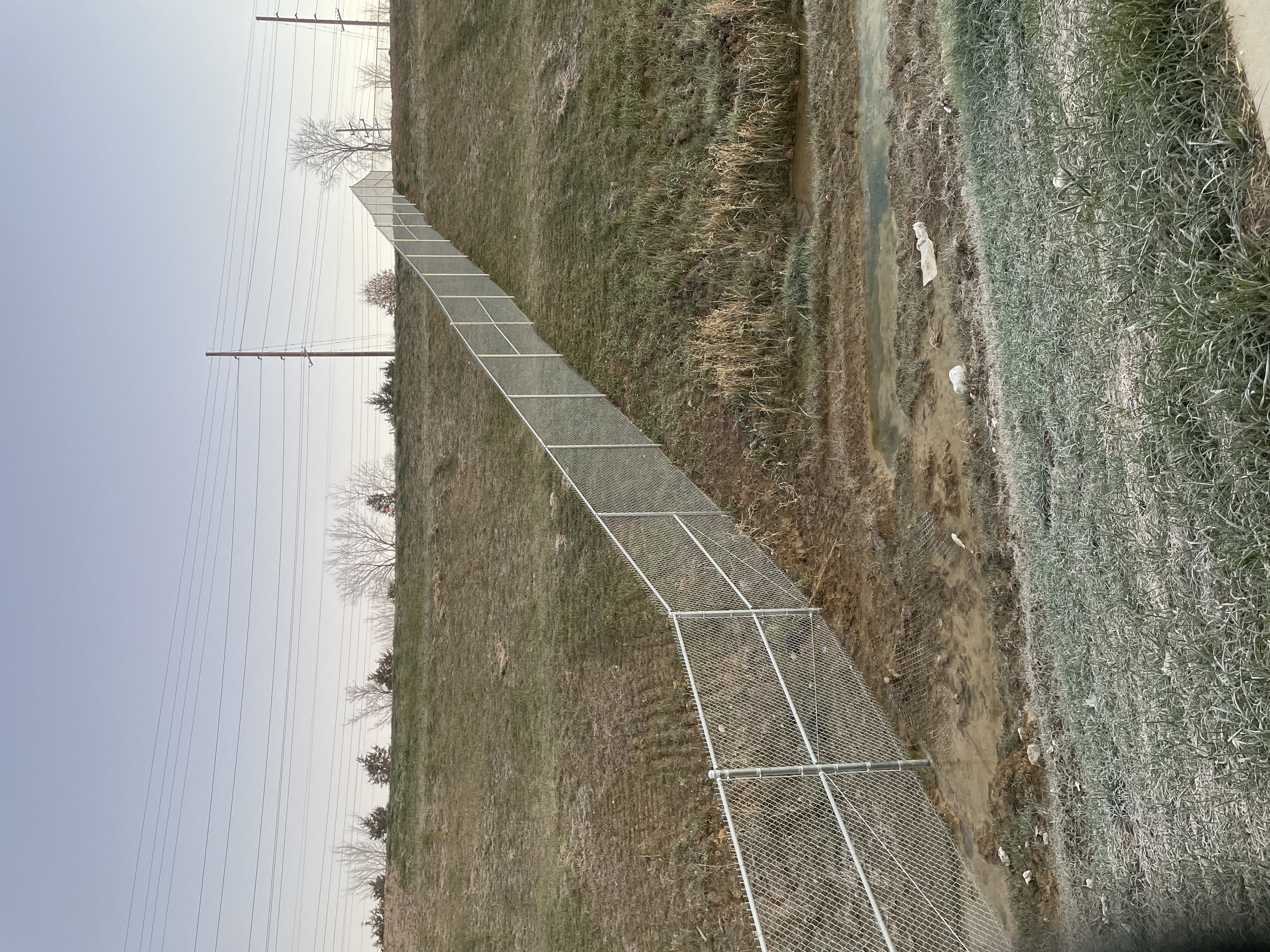 Custom fencing and maintenance logo
