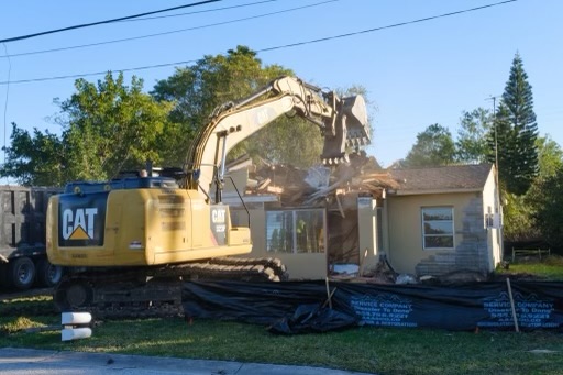 Land management & Demolition (LMD) logo
