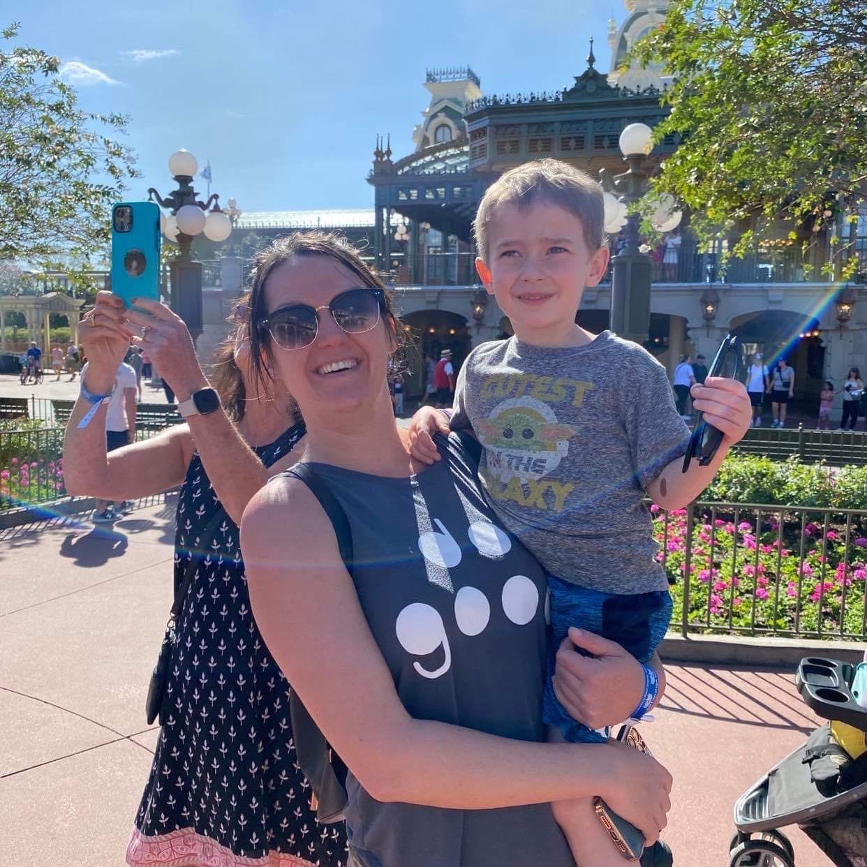 Avatar for Meghan helping others