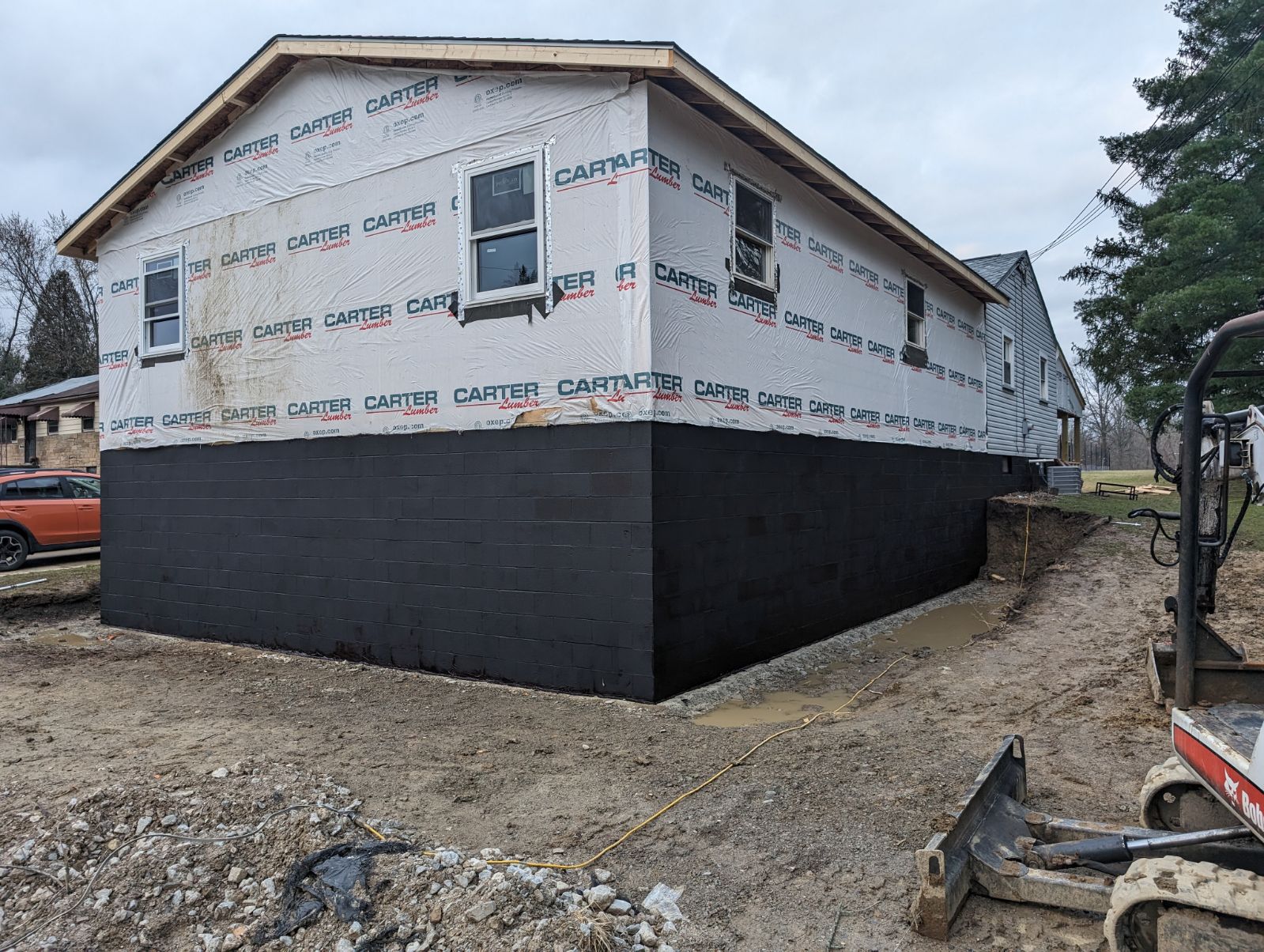 Built Right Construction group logo