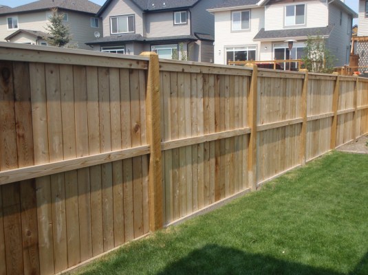 Affordable fencing and Handyman services logo