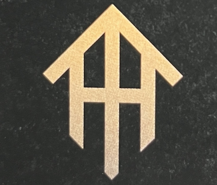 Recovered Carpentry logo