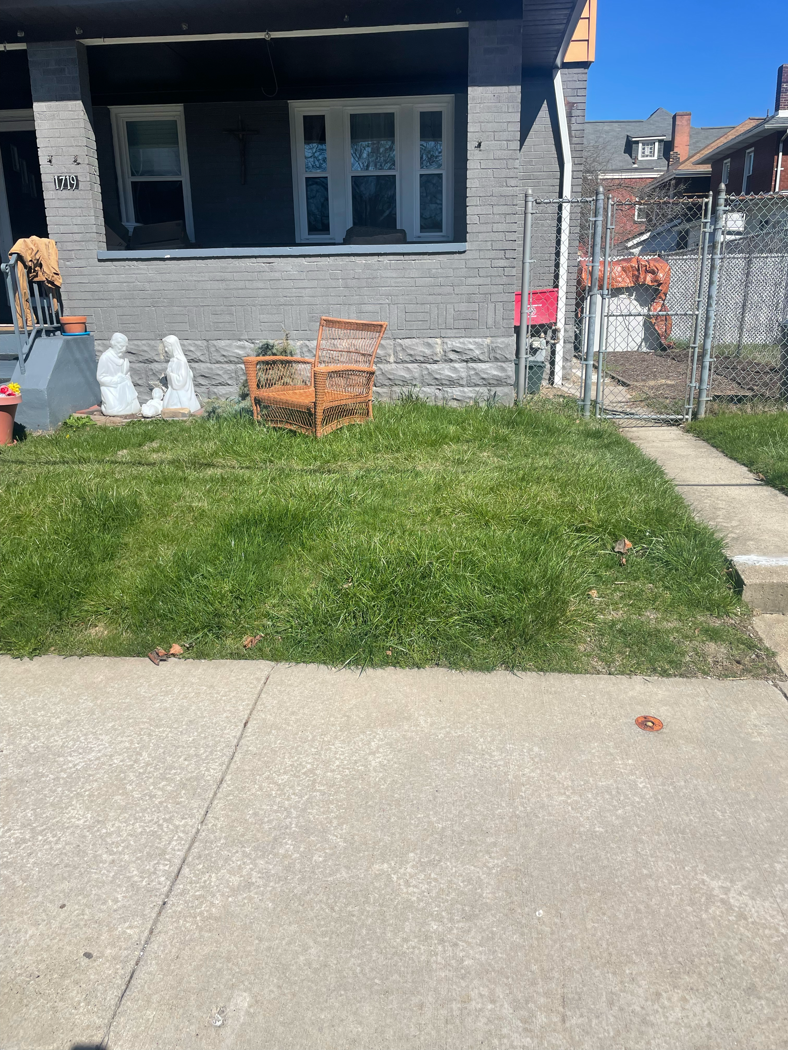 Mikes lawn care logo