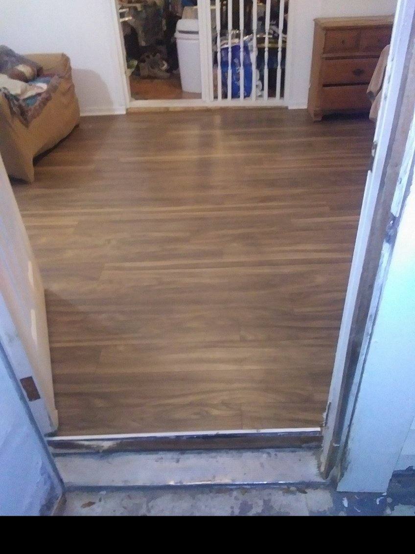One Call Flooring Install logo
